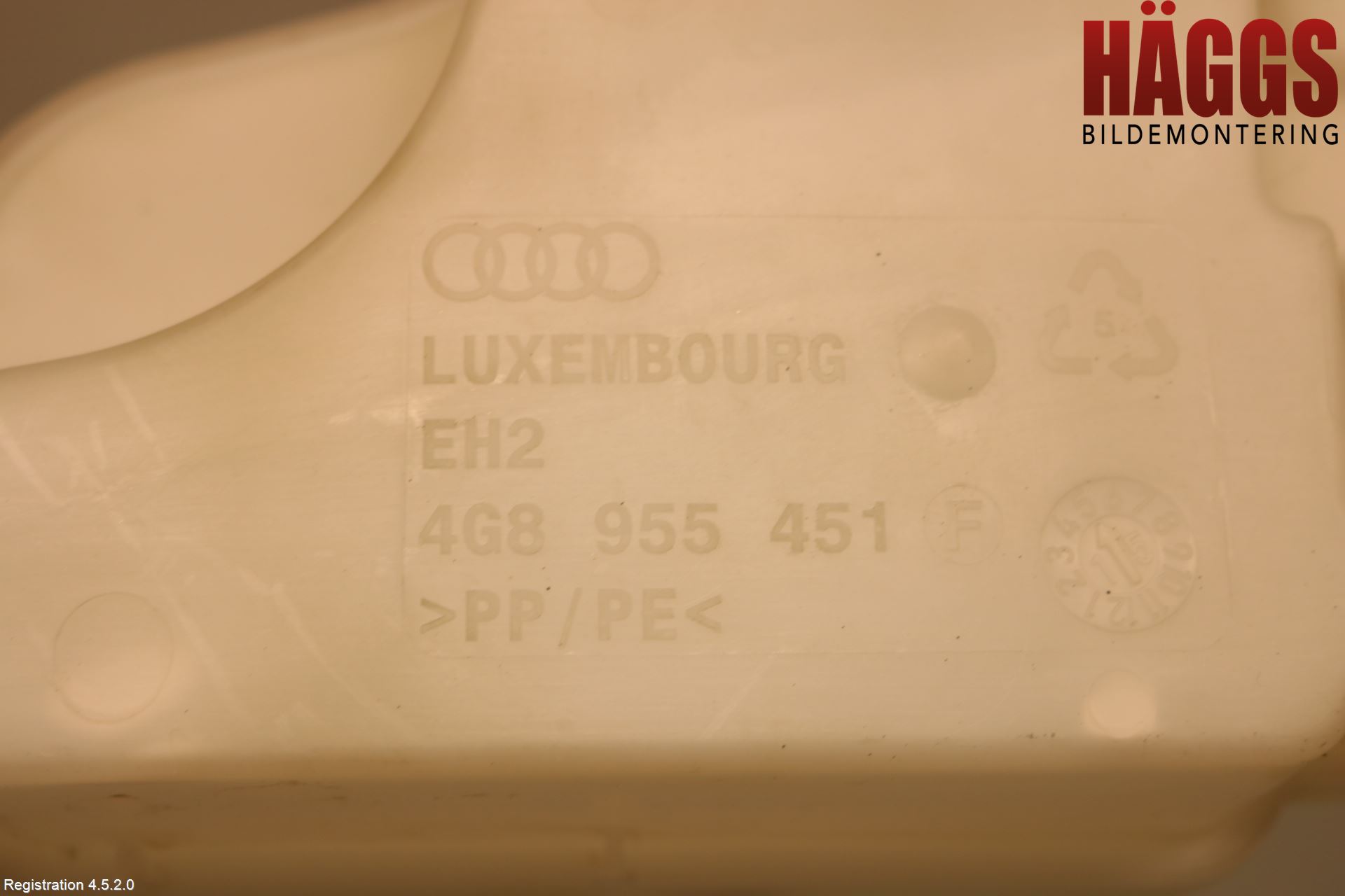 Audi A6 ALLROAD 12-18 Spolartank Vindruta-Strål