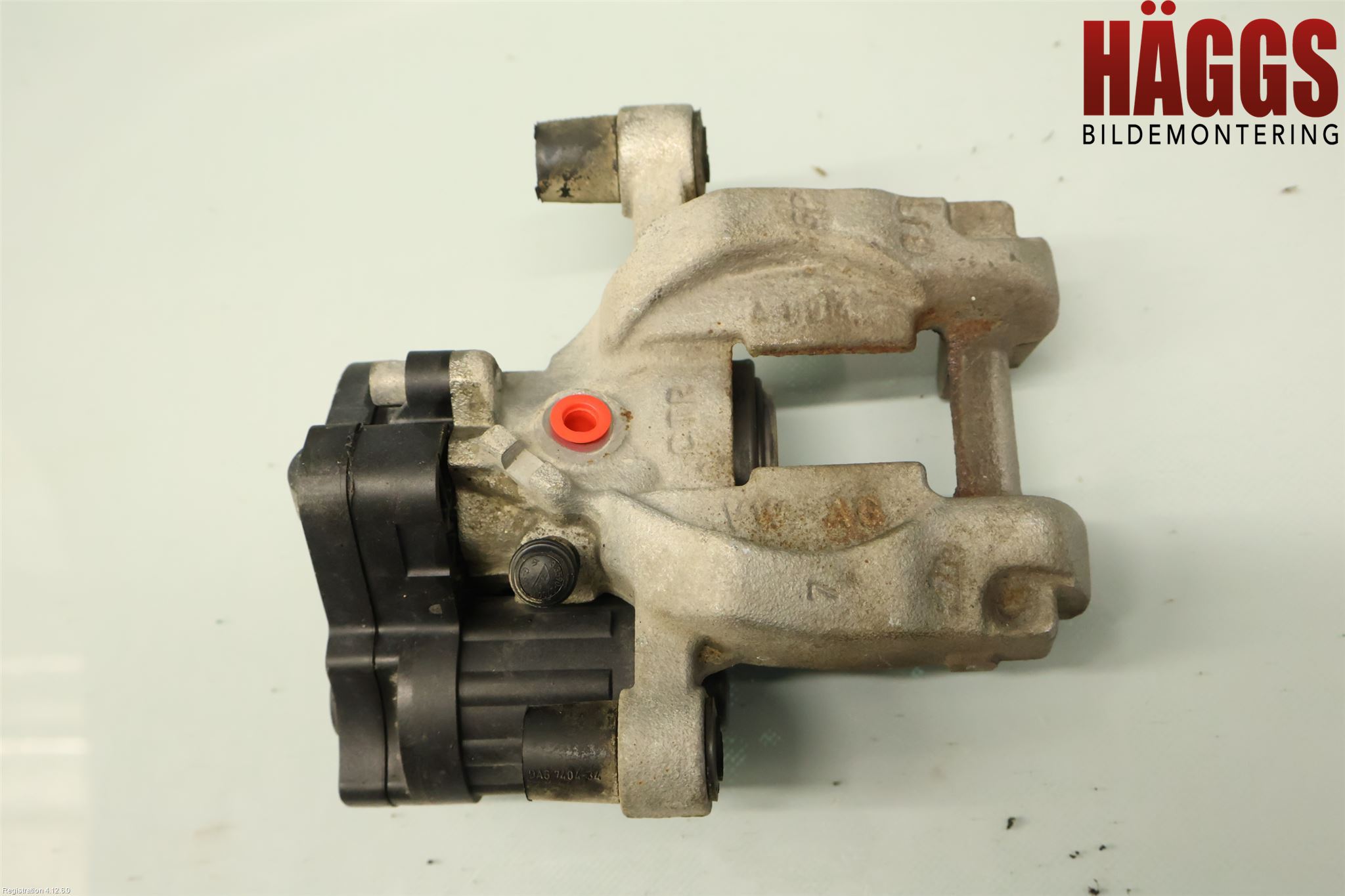 Volkswagen VW TIGUAN 16-24 Bromsok Bak Höger