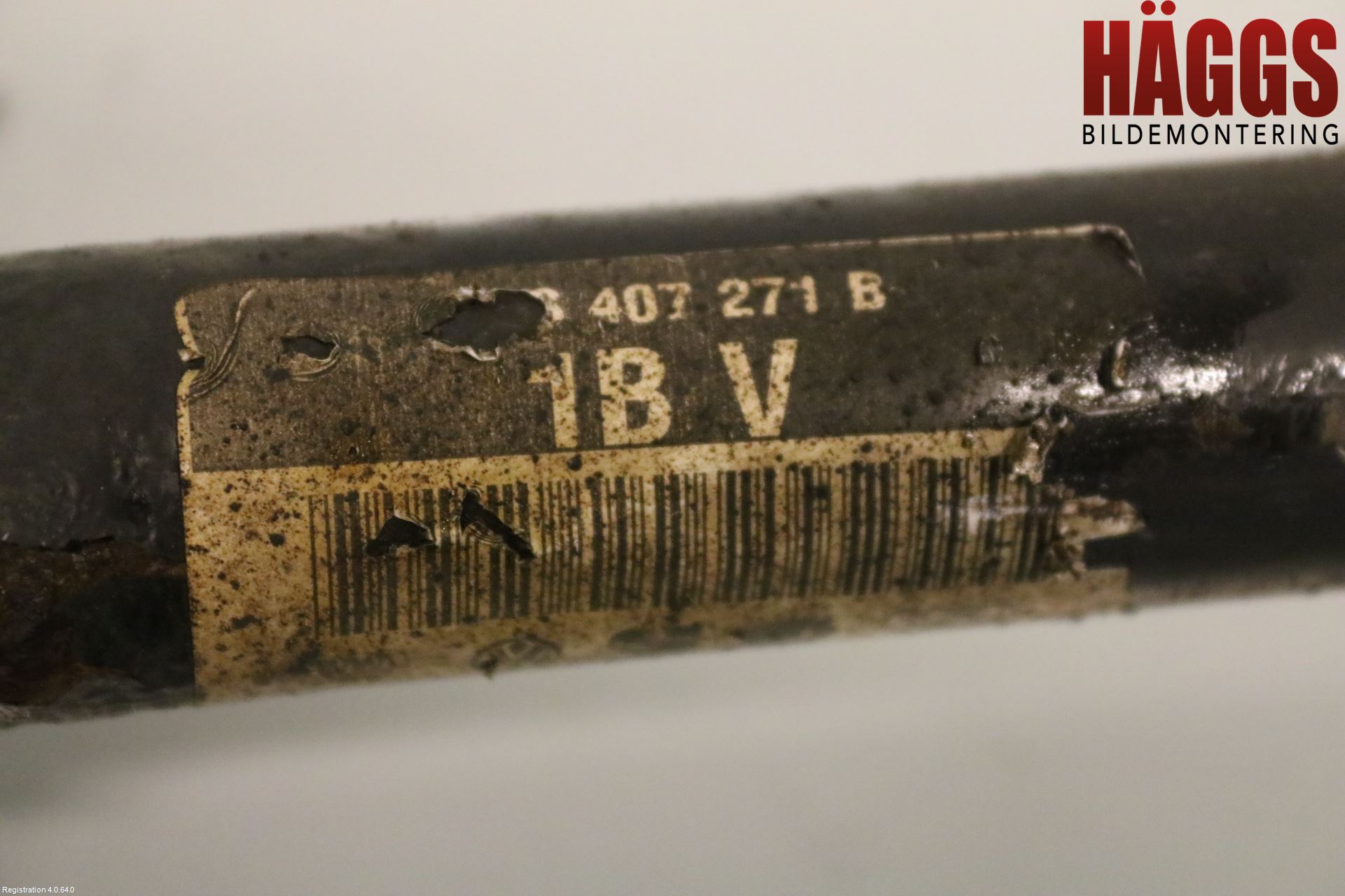 Volkswagen VW CADDY 11-15 Drivaxel Fram Vänster
