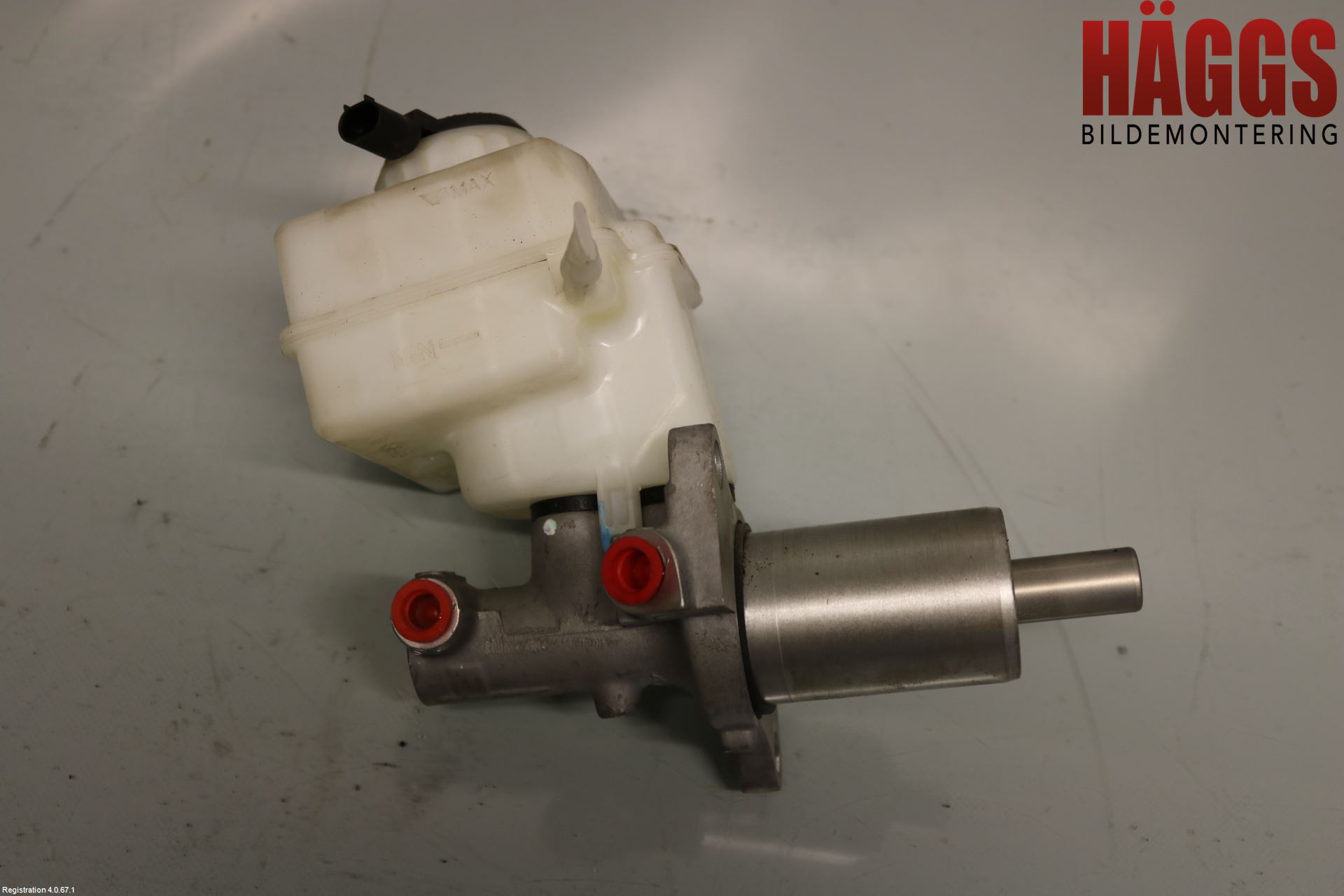 BMW X6 E71/E72   08-14 Broms Huvudcylinder