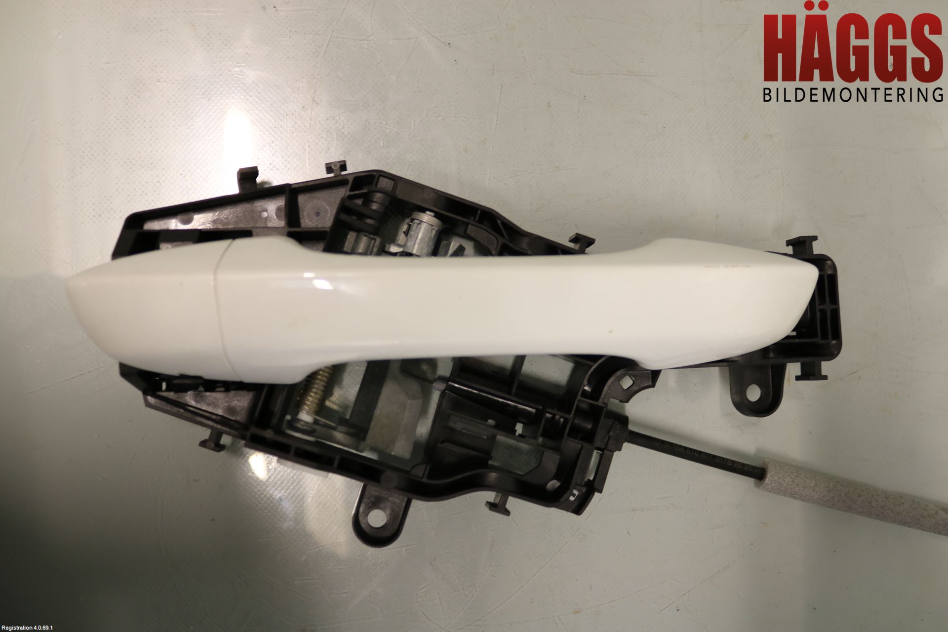Volkswagen VW TIGUAN 16-24 Dörrhandtag Yttre Hö