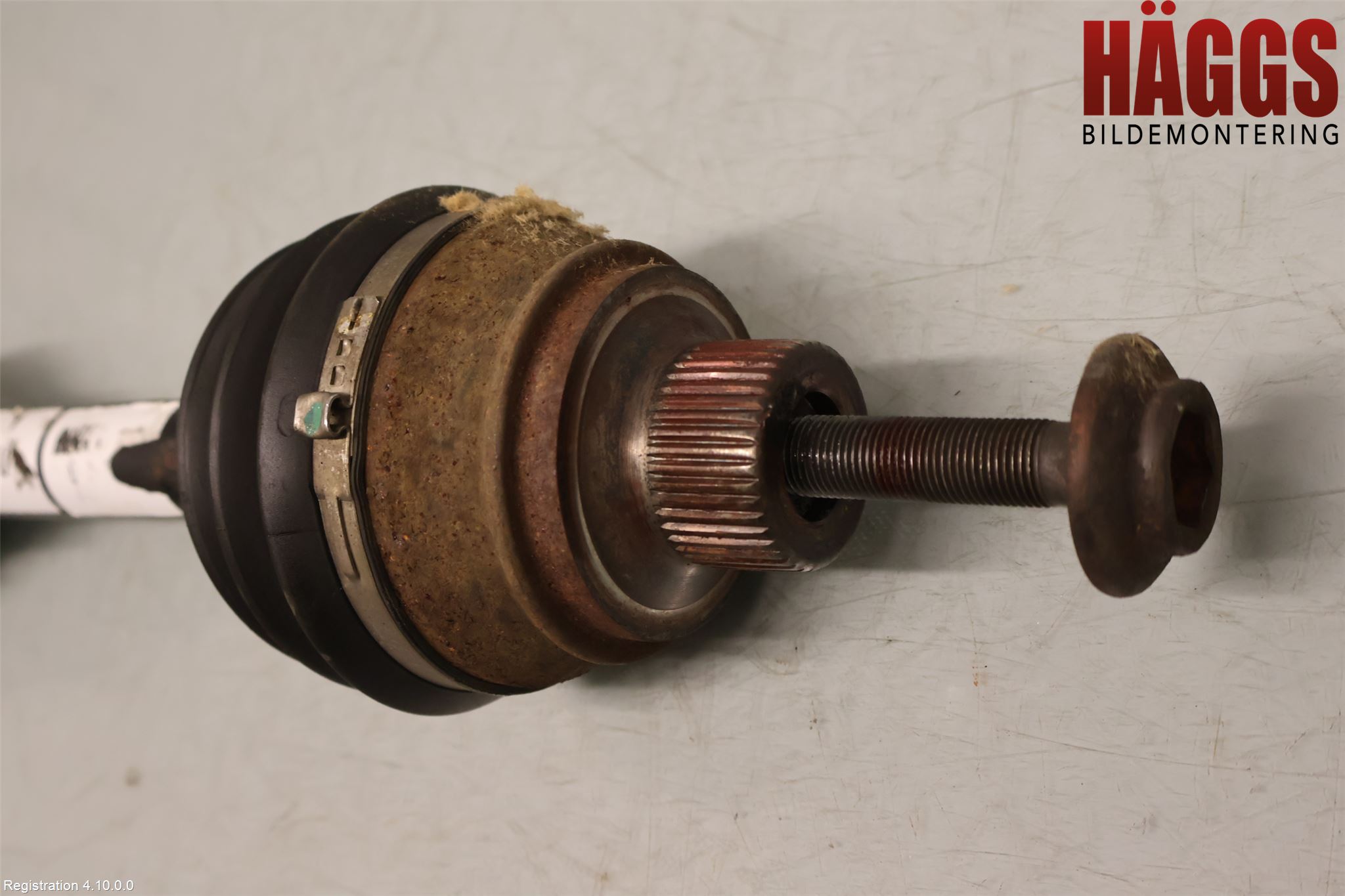 Audi A5 07-16 Drivaxel Fram Vänster