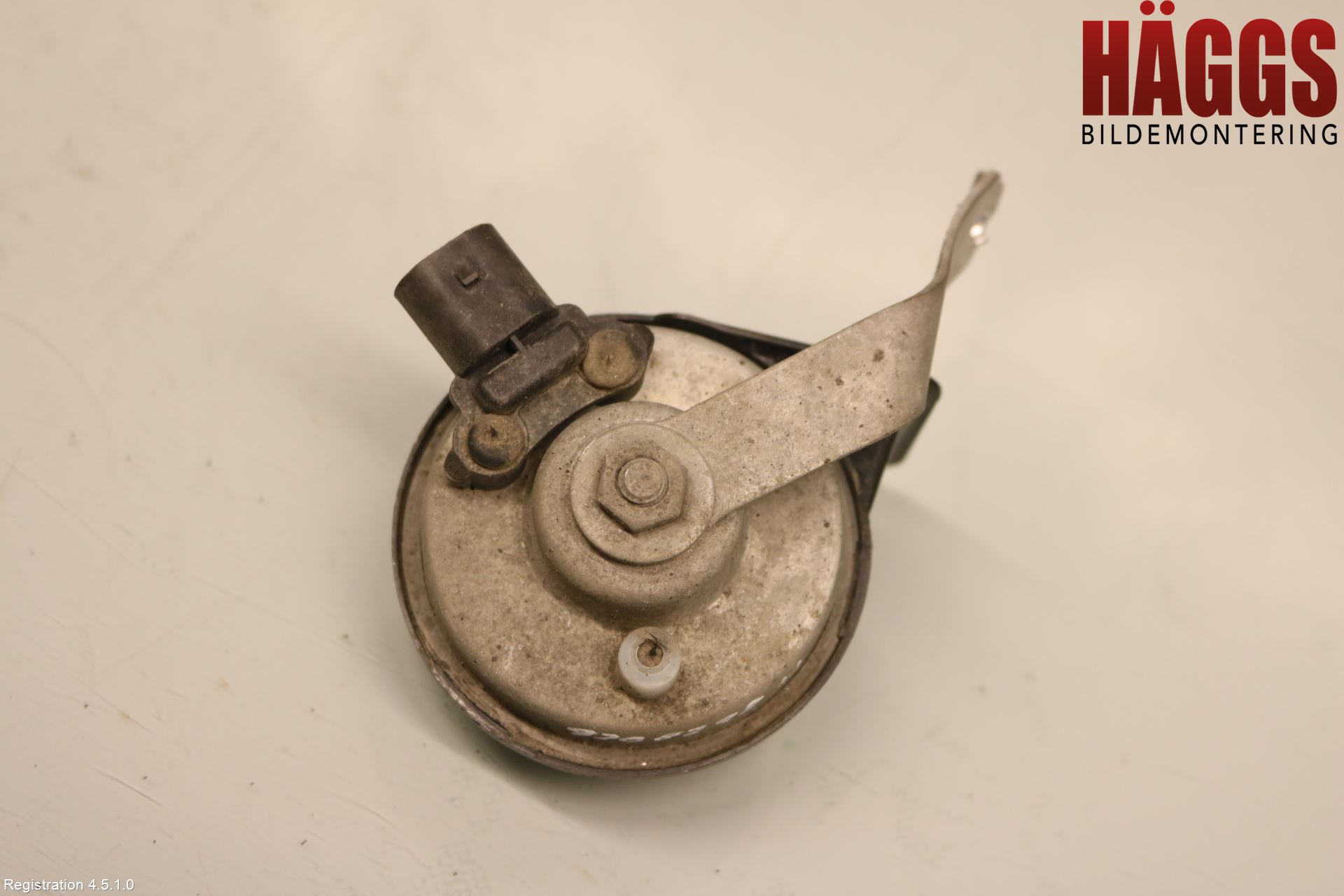 BMW 5 F10/F11/F18 09-17 Signalhorn