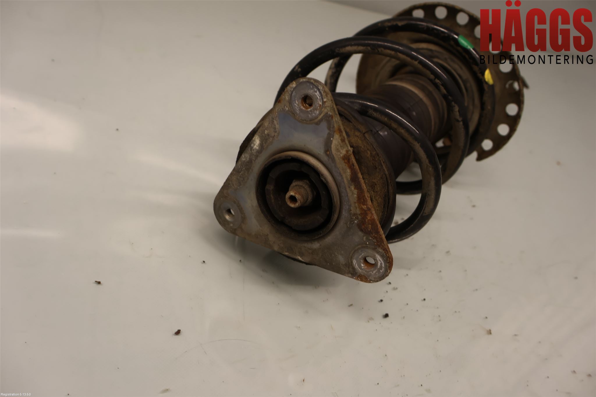 Renault CAPTUR 13-19 Fjäderben Fram Höger