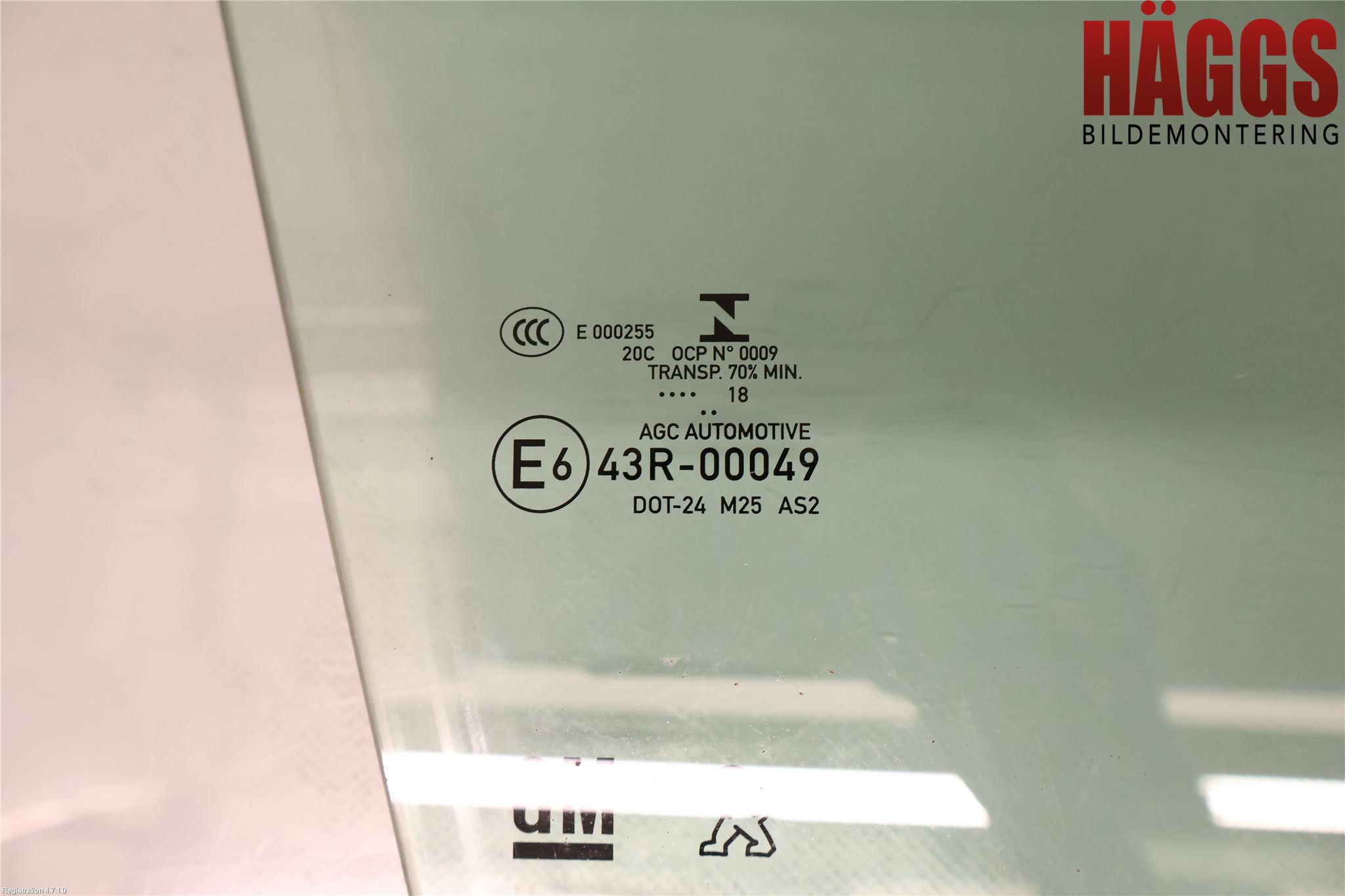 Peugeot 3008 17-24 Dörruta Fram Höger