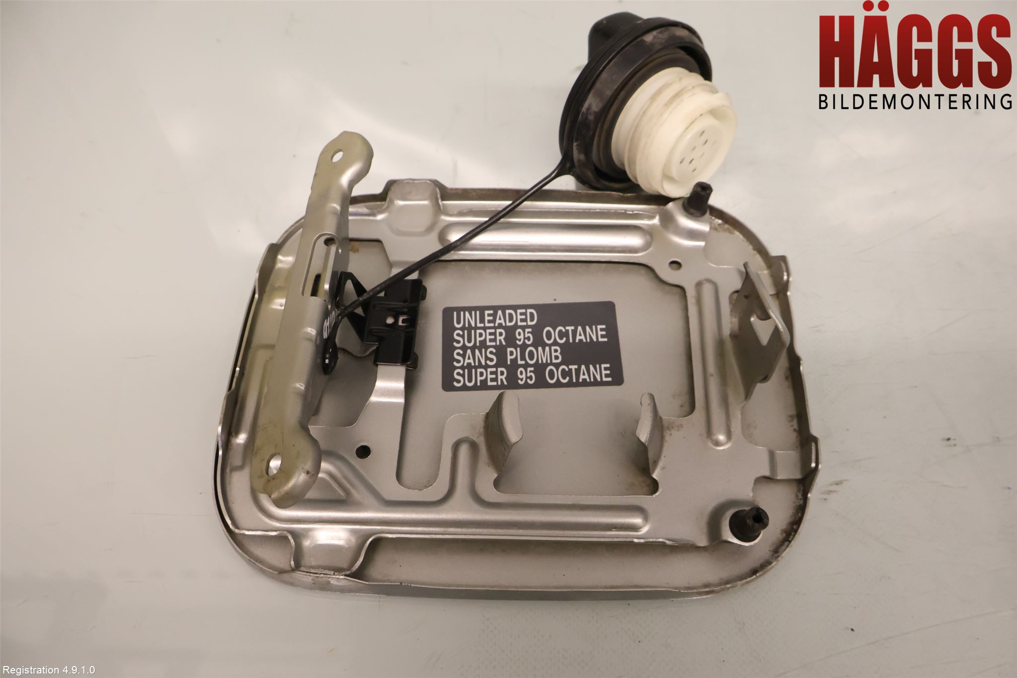 Nissan QASHQAI 14-17 Tanklucka