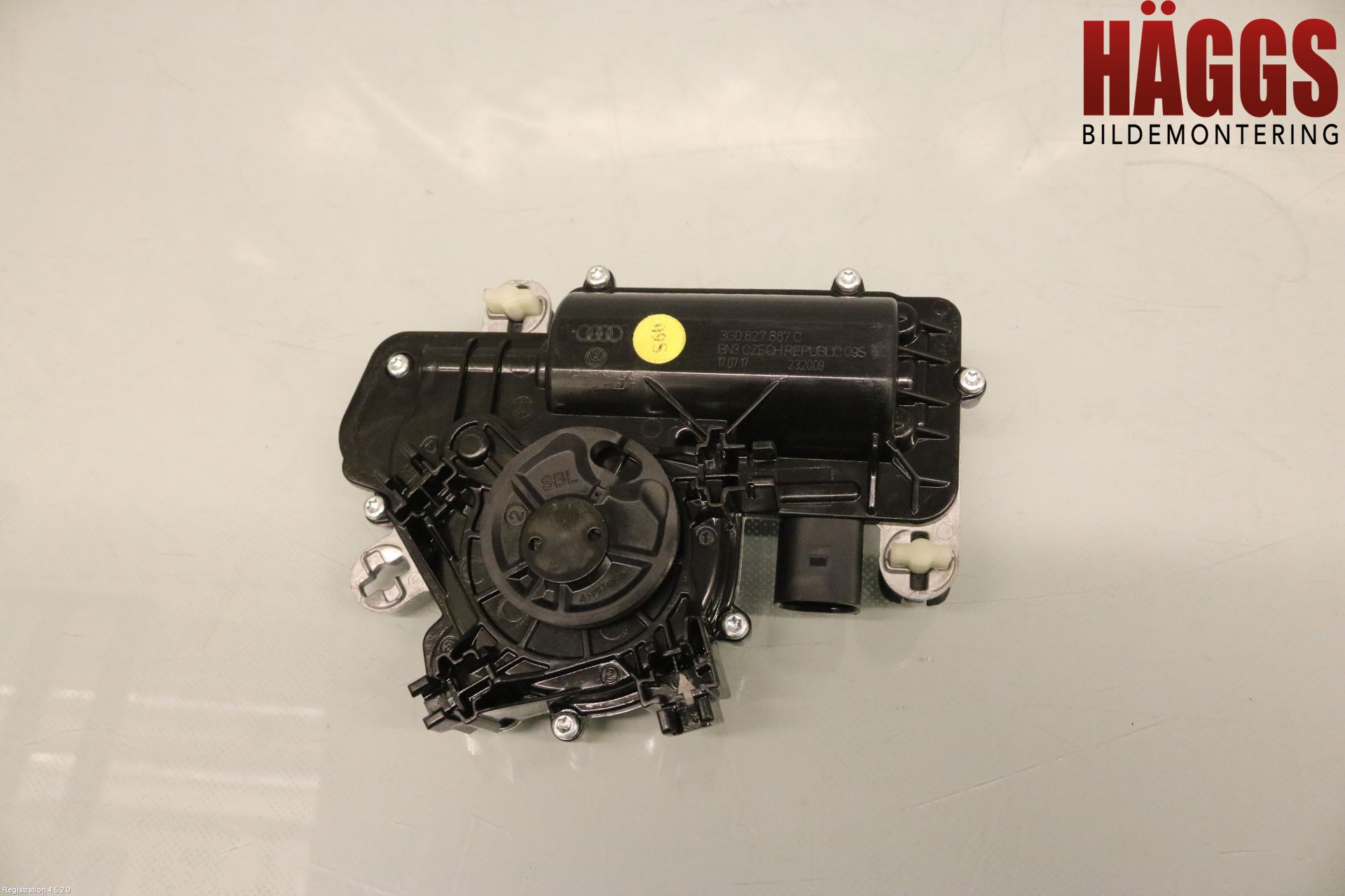 Volkswagen VW TIGUAN 16-24 Centrallåsmot Baklucka