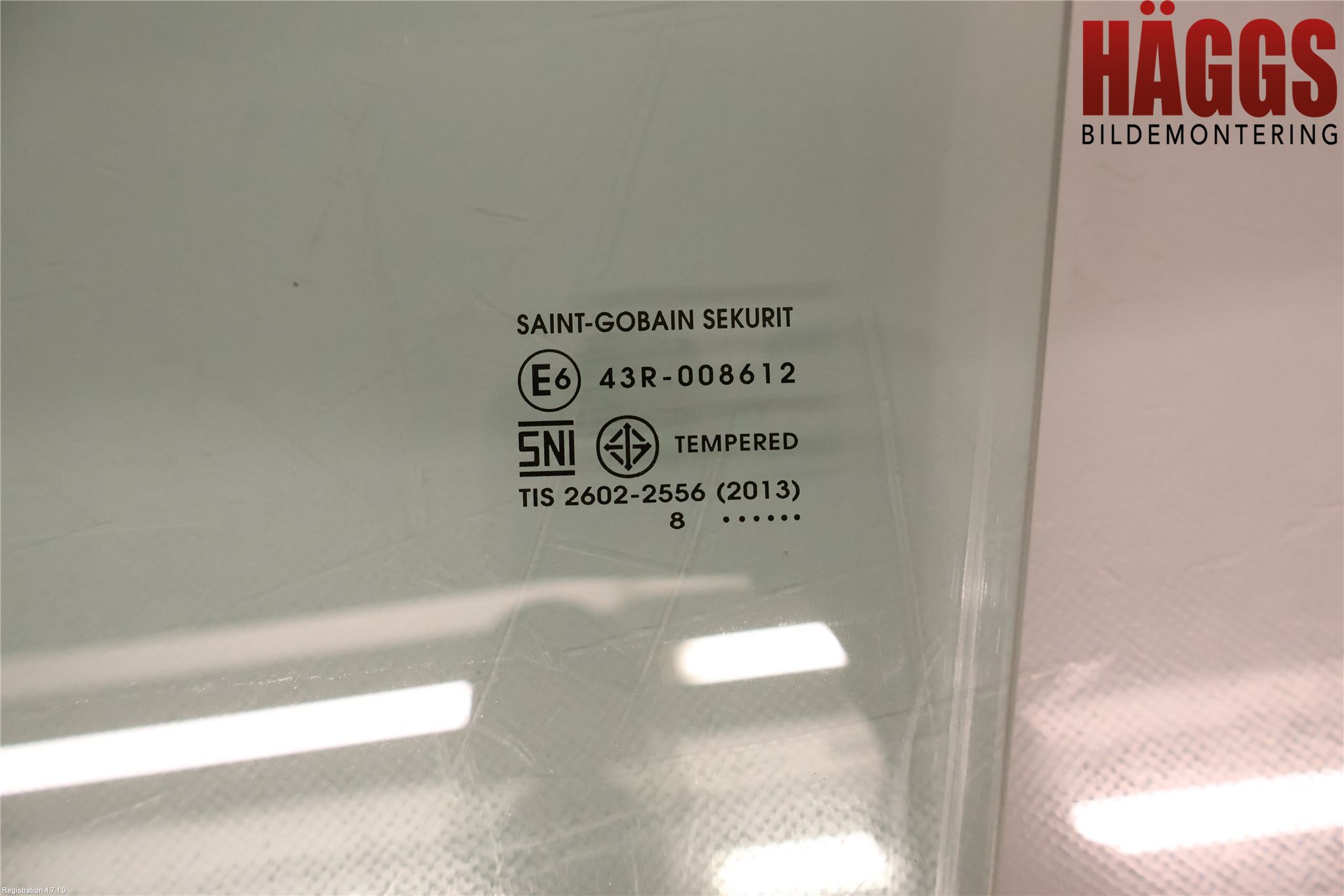 Mitsubishi L200 16-23 Dörruta Fram Vänster