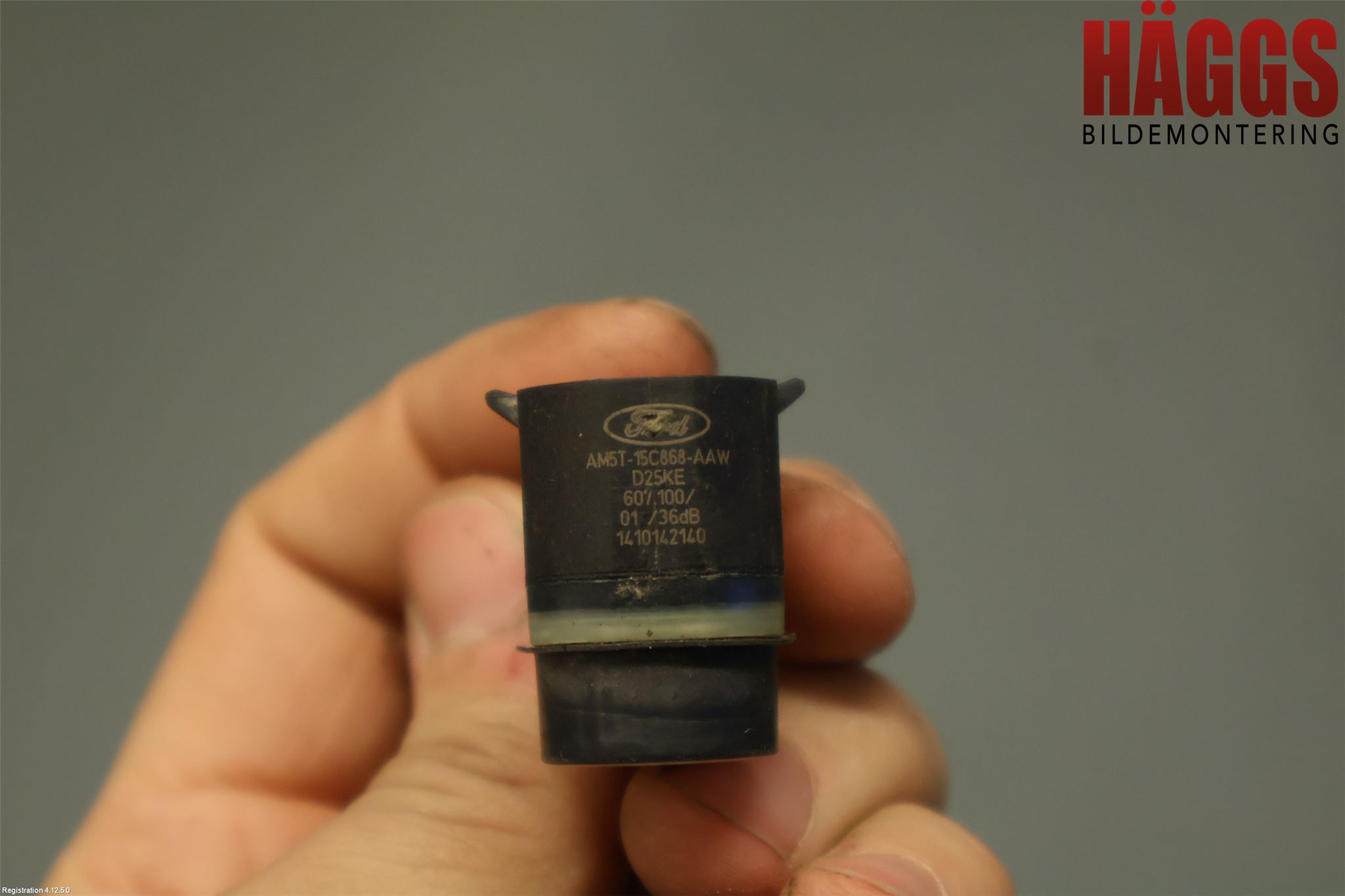 Ford KUGA 13-16 Parkeringshjälp Frontsensor