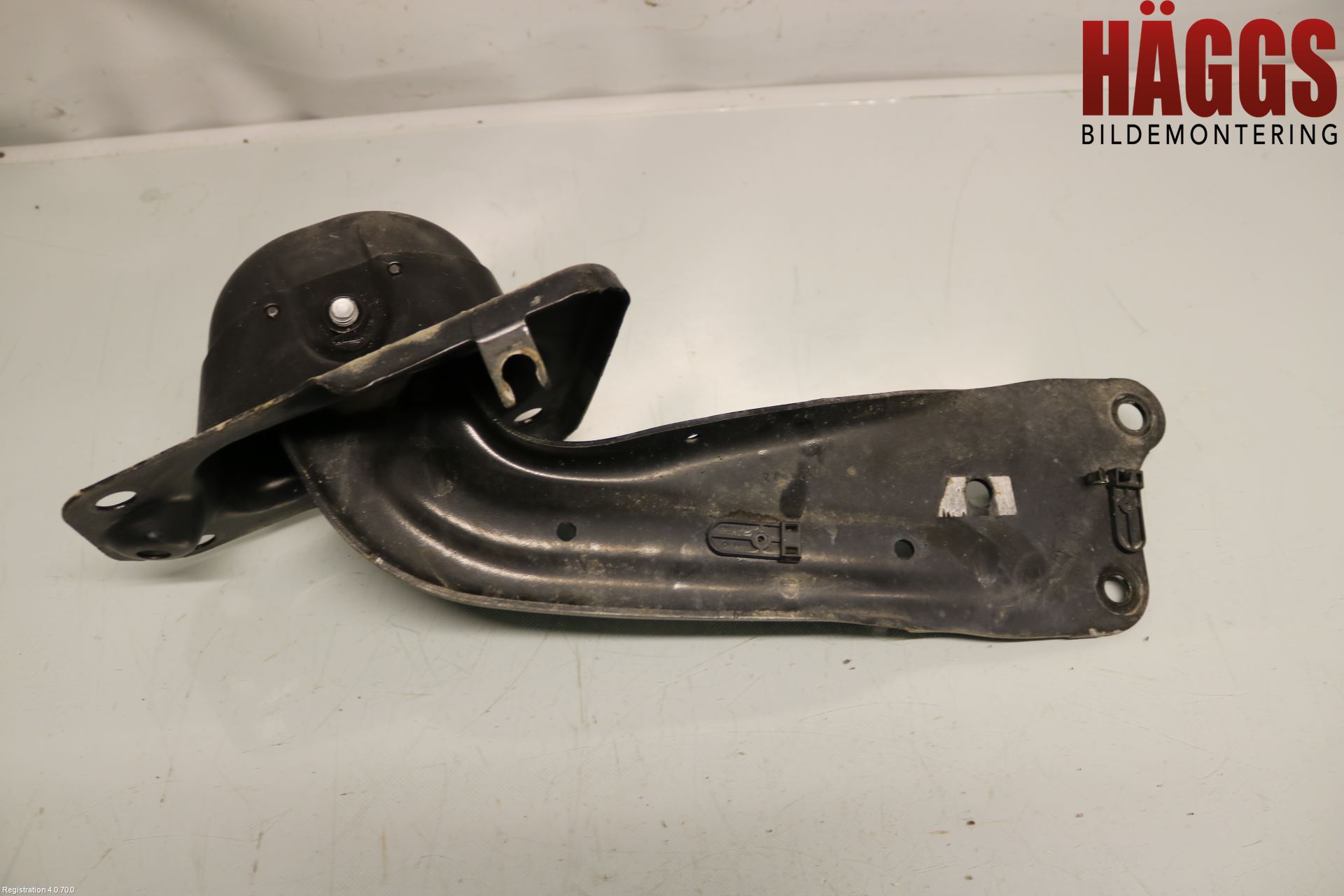 Volkswagen VW GOLF / E-GOLF VII 13-20 Bärarm Bak Höger