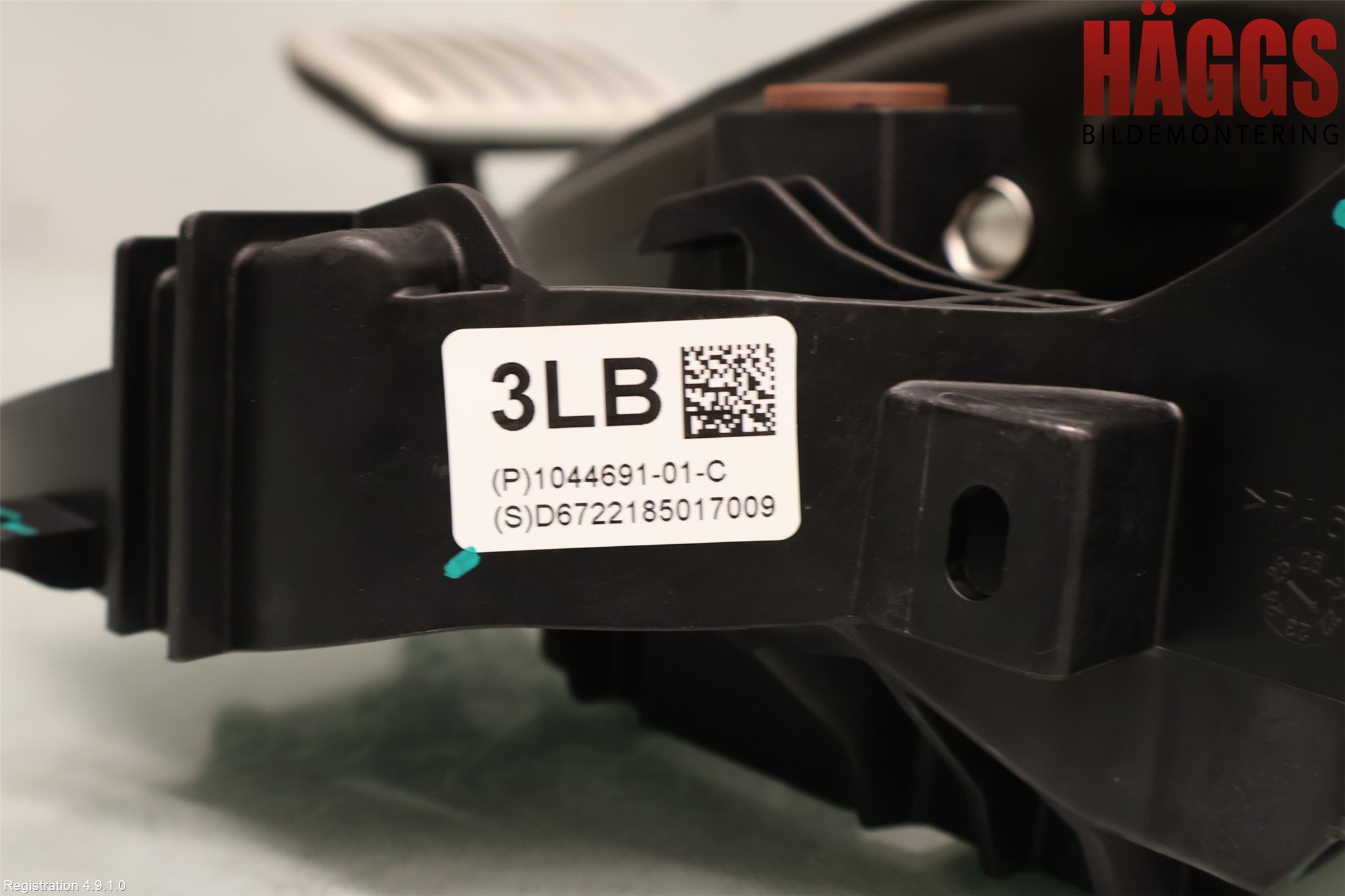 Tesla MODEL 3 17- Bromspedal