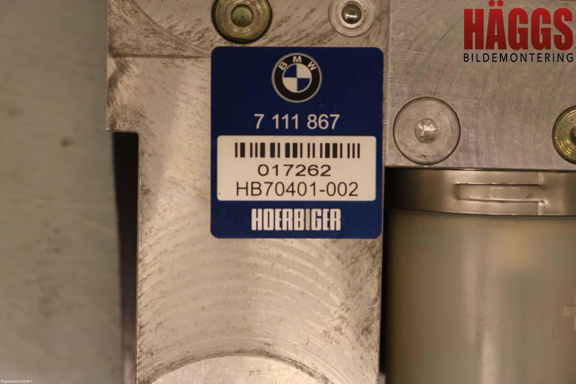 BMW 5 E60/61 Sed/Tou 02-10 Bakluckeöppnare Automatisk
