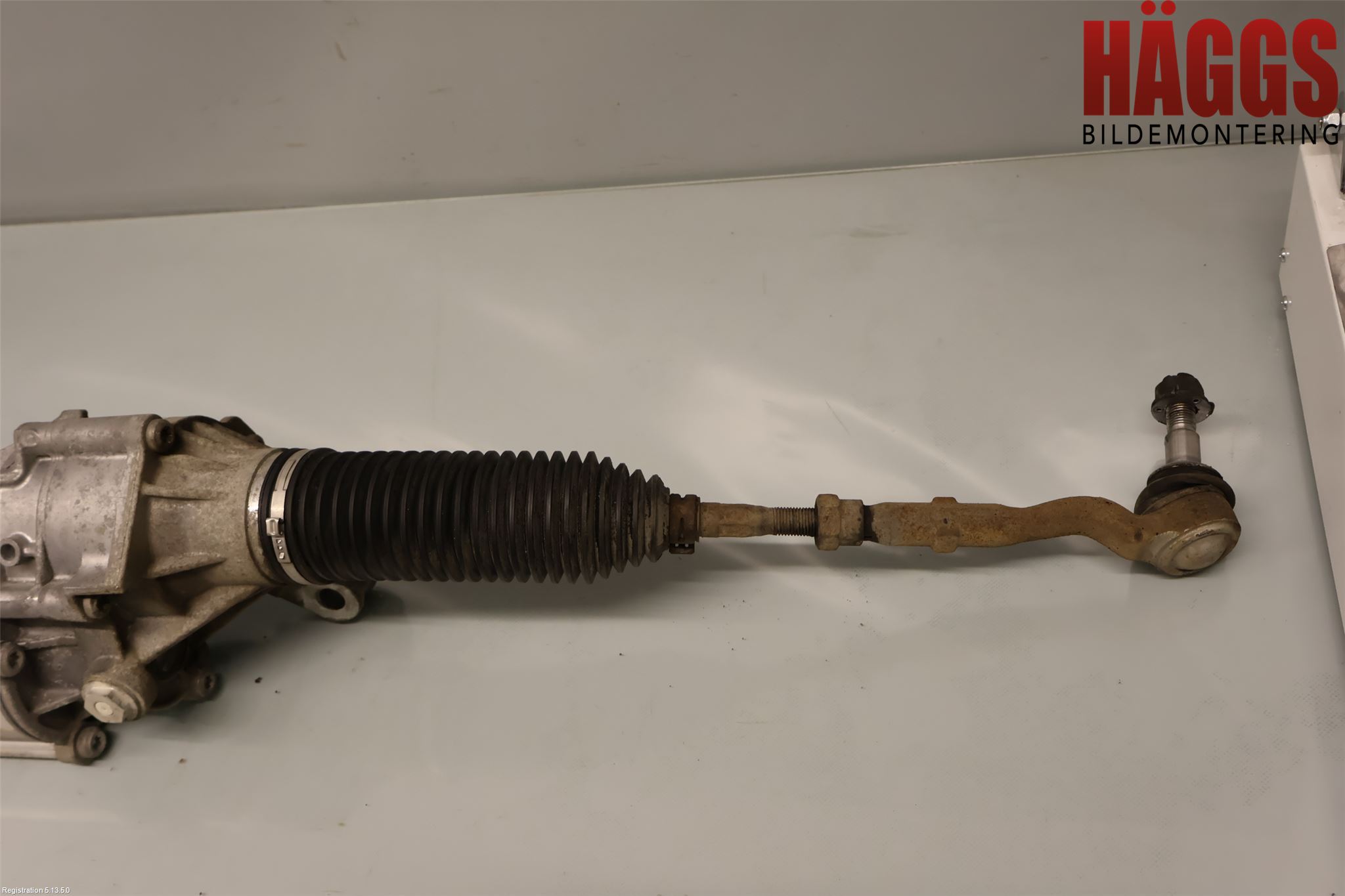 BMW 5 F10/F11/F18 09-17 Styrväxel-Snäcka Elektrisk
