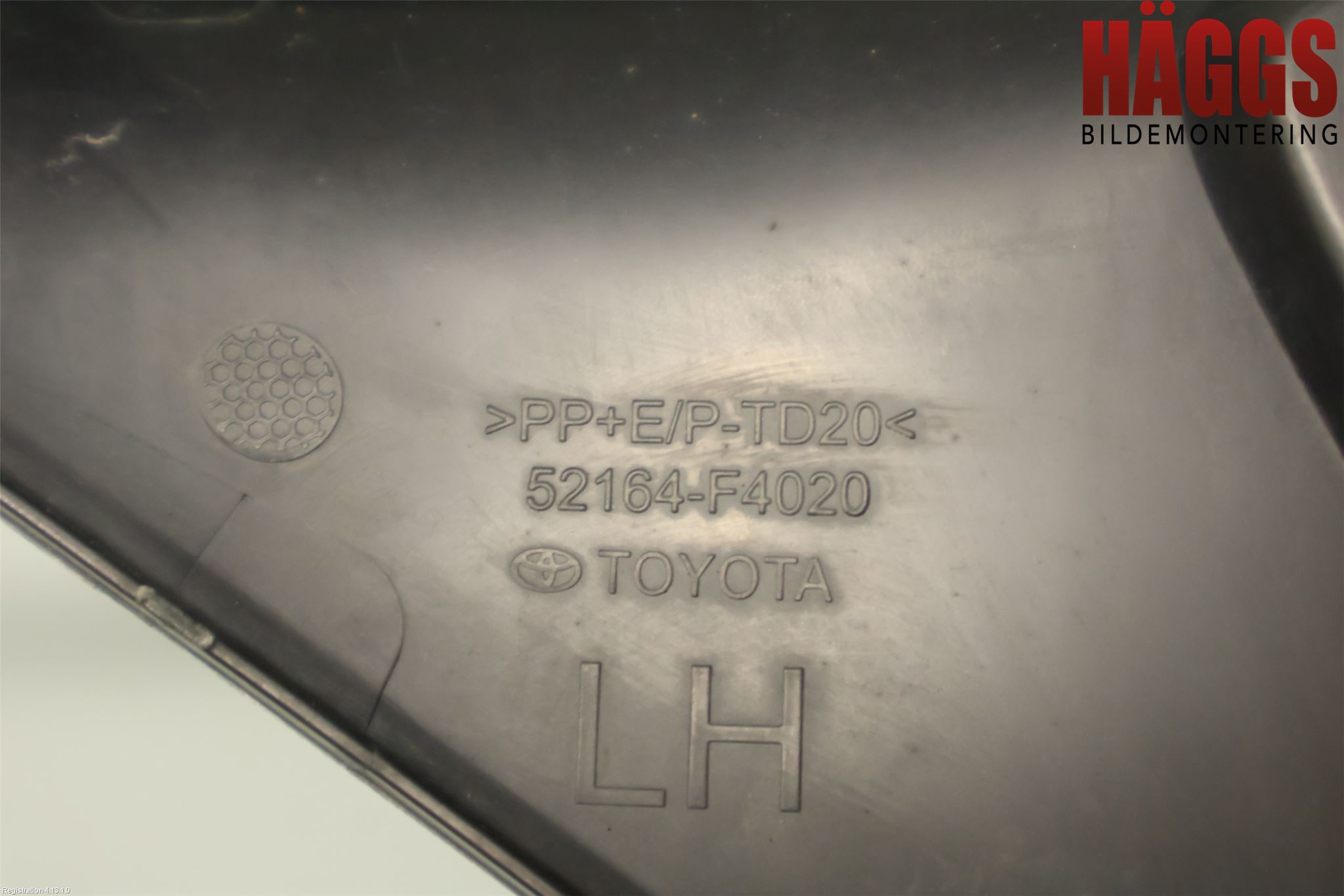 Toyota C-HR 16-23 Stötfångardel Bak Vä
