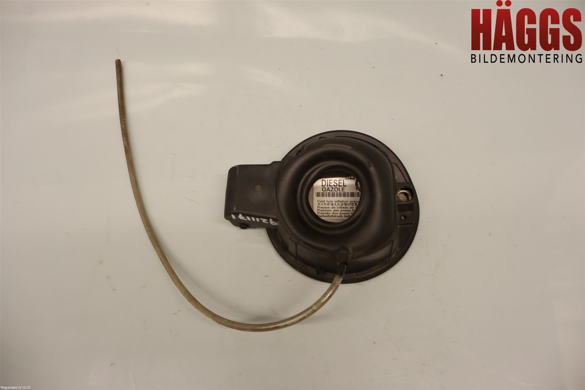 Volkswagen VW TIGUAN 07-16 Tanklucka