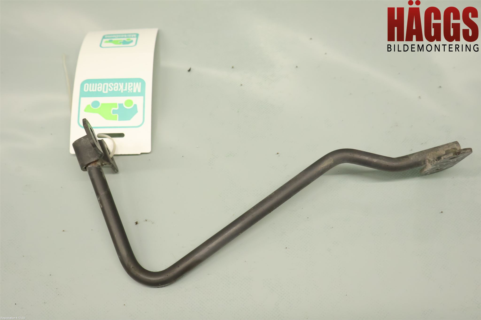 Mercedes-Benz MB E-KLASS (W212) 09-16 Frontplåt