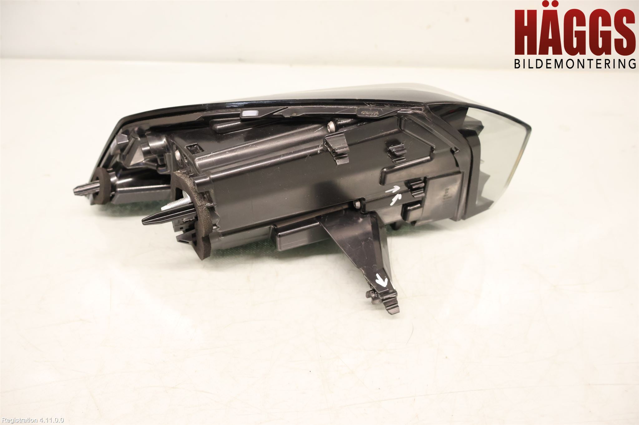 Peugeot 2008/E-2008 20- Bakljus Höger