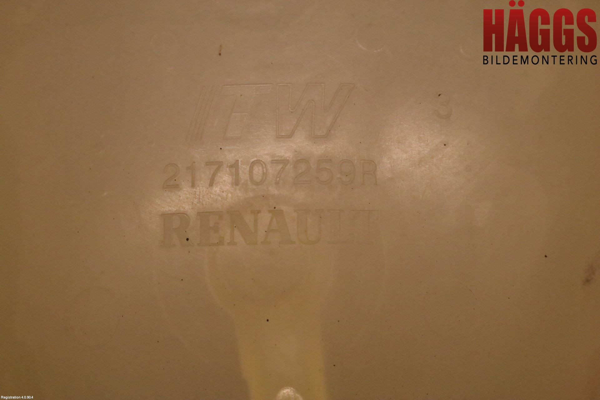 Renault CLIO IV 12-16 Expansionstank