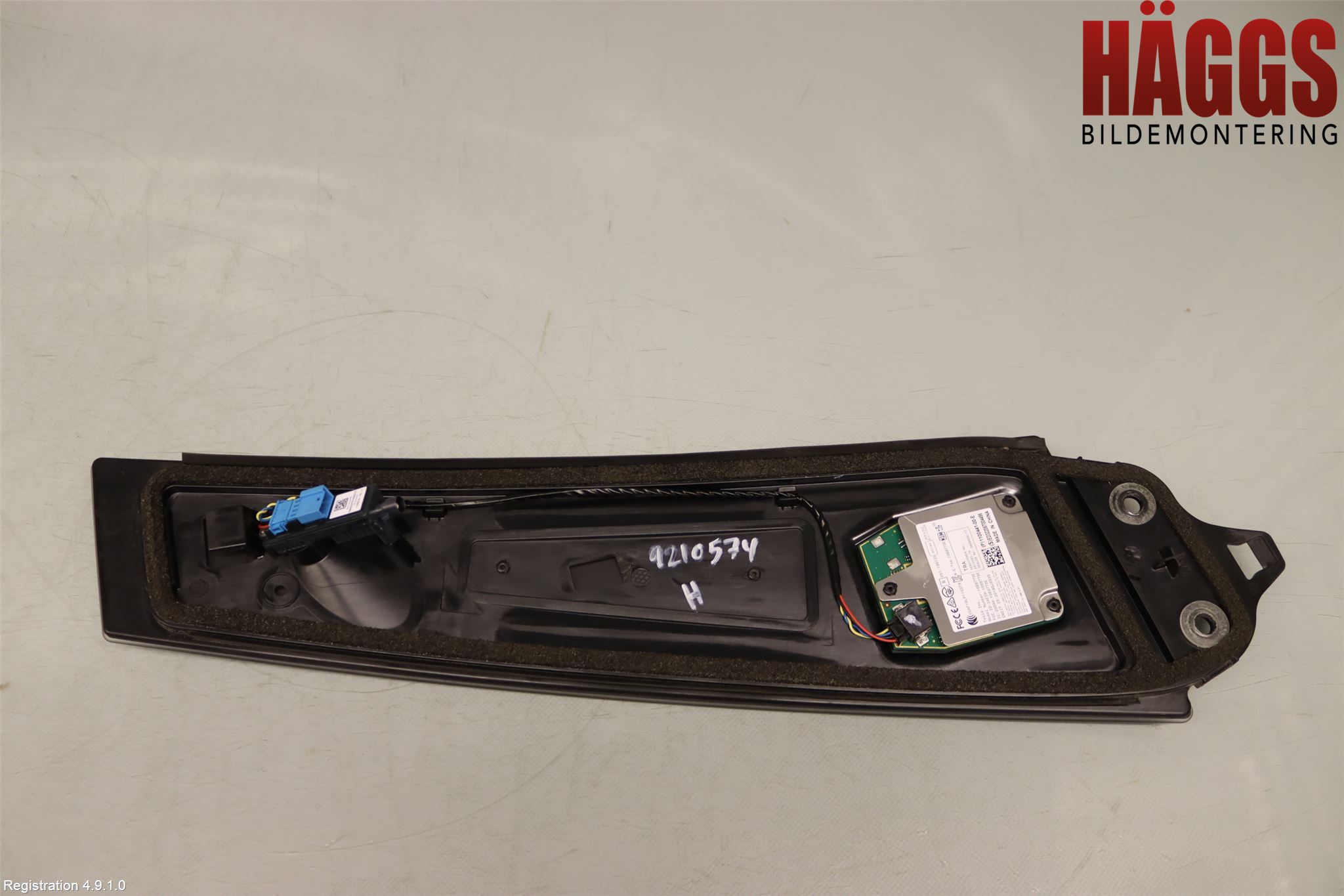 Tesla MODEL 3 17- List Hö