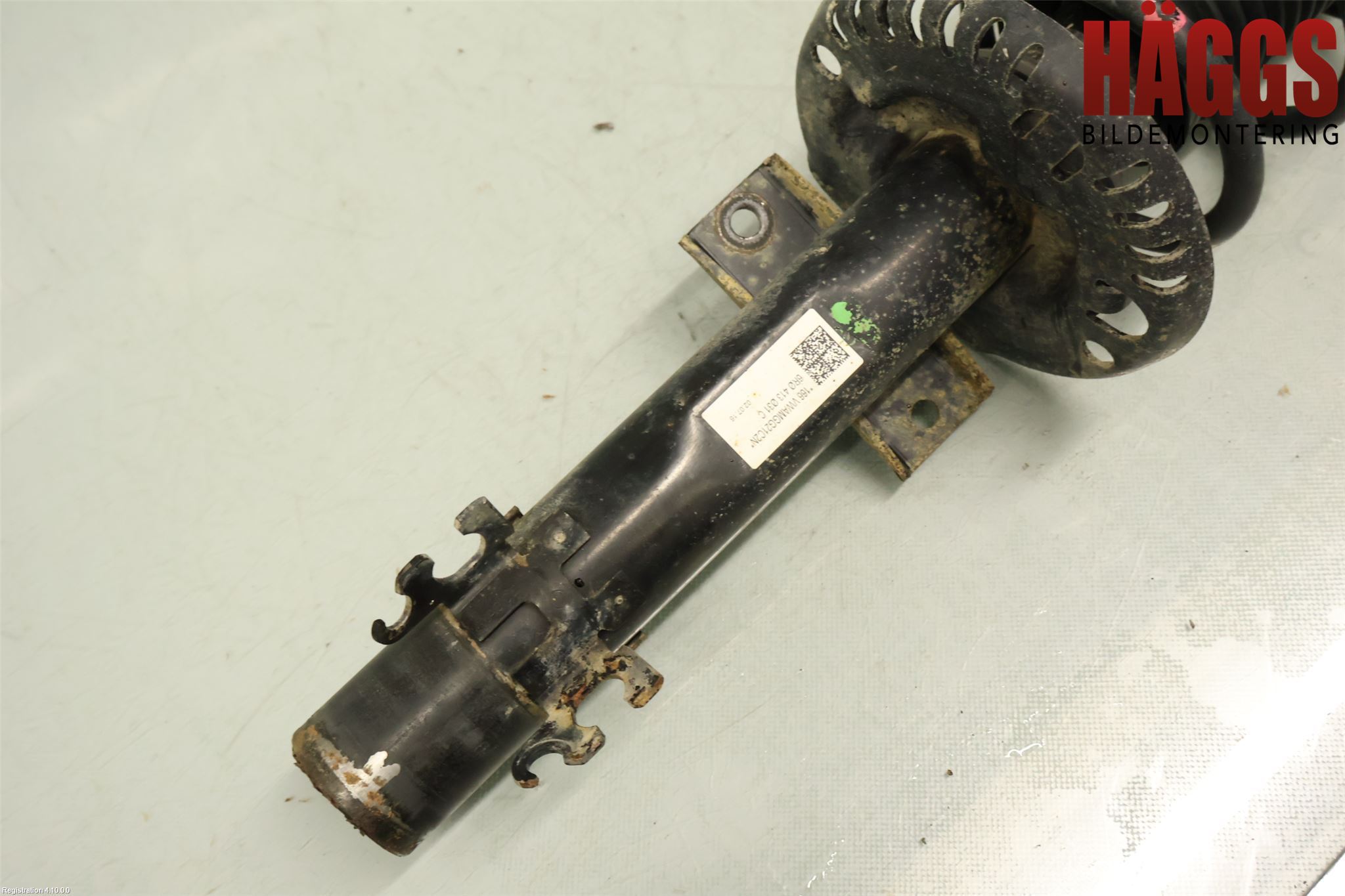 Volkswagen VW POLO 10-17 Fjäderben Fram Vänster