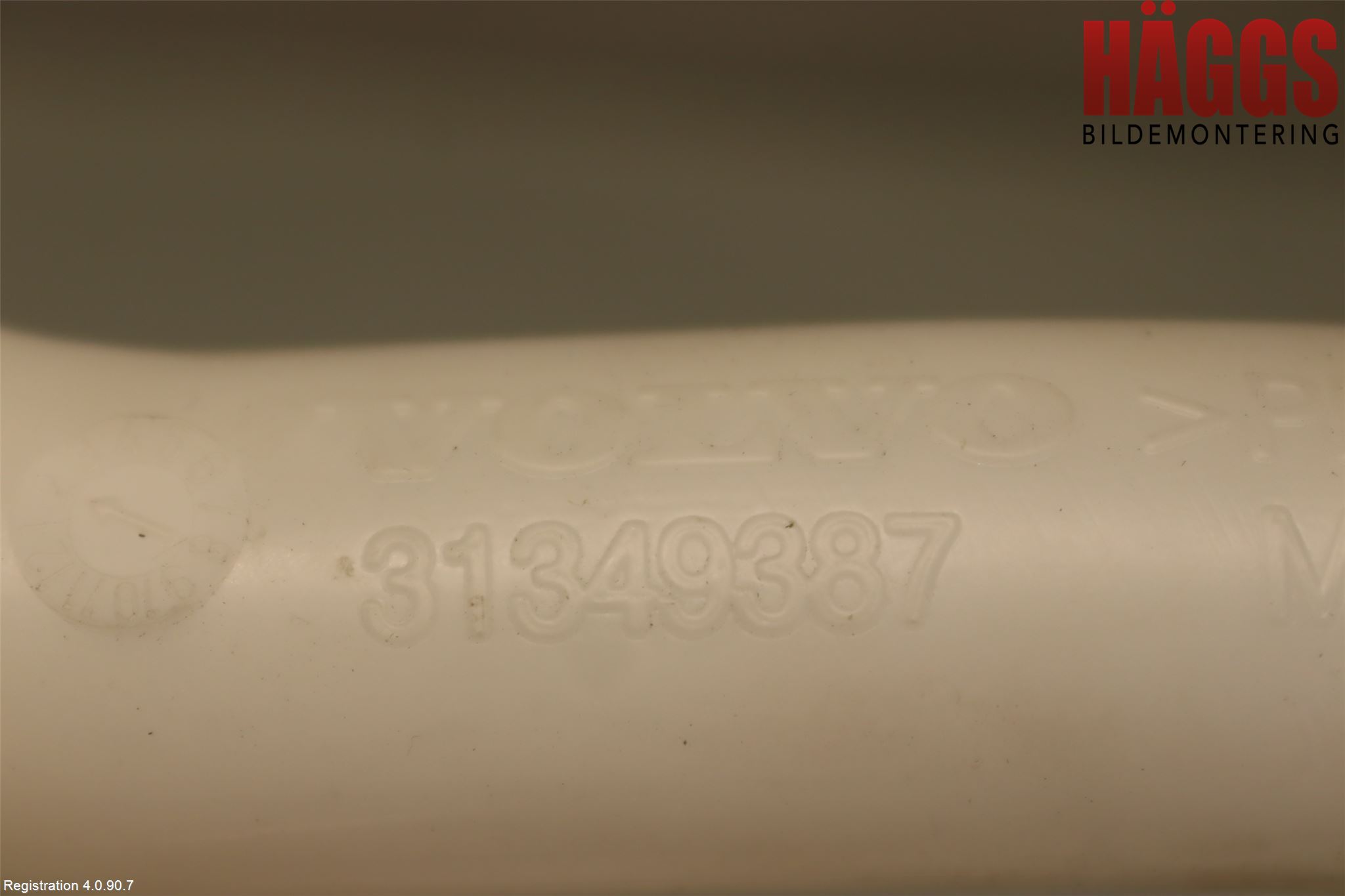 Volvo XC90/RECHARGE 16- Spolartank Påfyllningsrör