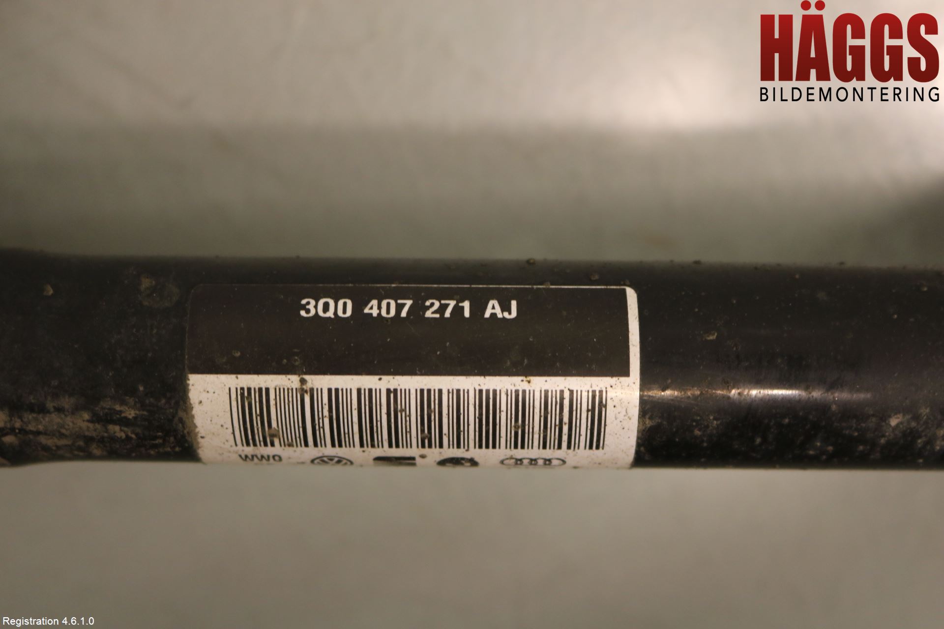 Volkswagen VW PASSAT 15-19 Drivaxel Fram Vänster