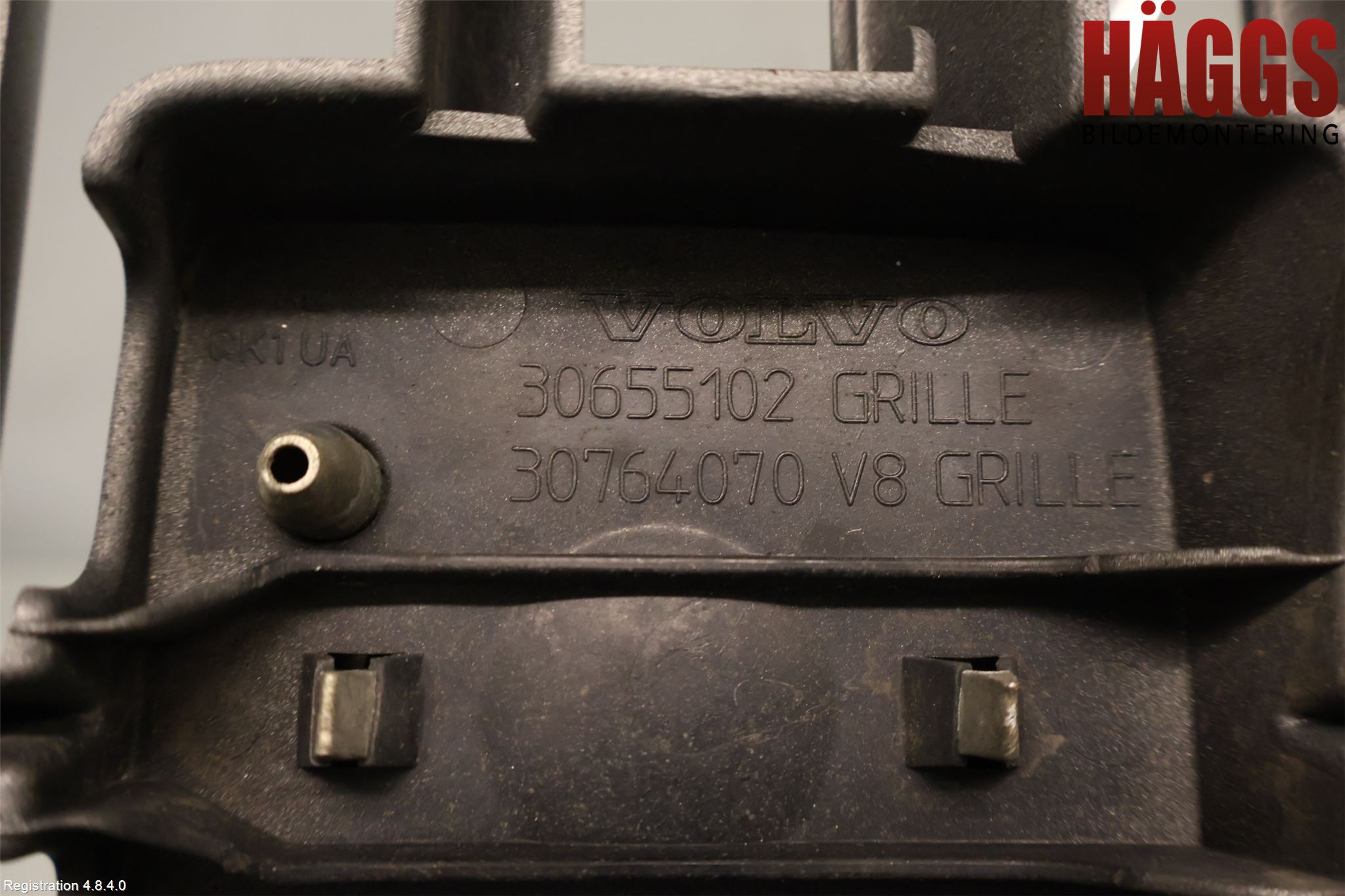 Volvo S80 07-13 Grill Komp