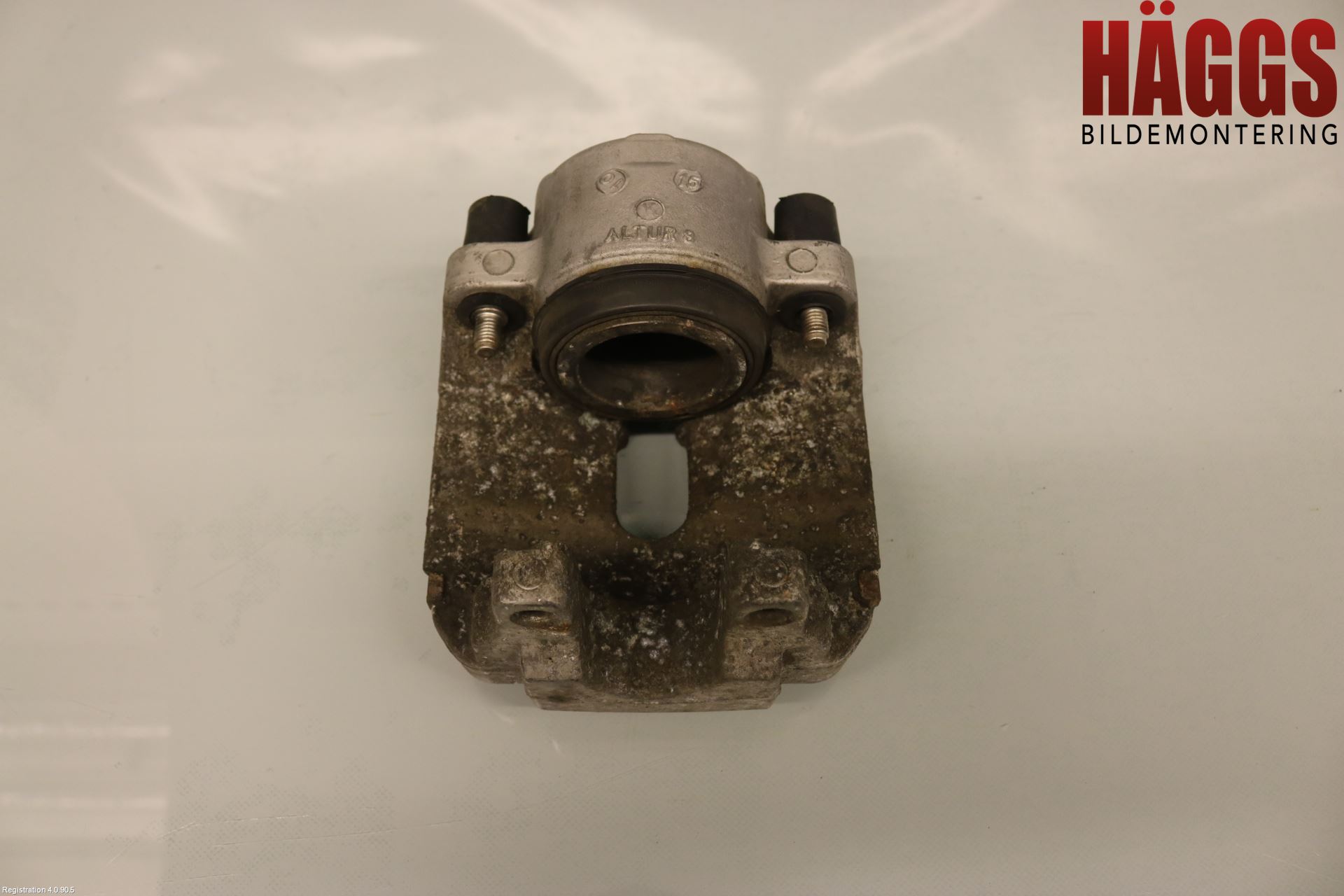BMW 5 F10/F11/F18 09-17 Bromsok Fram Höger