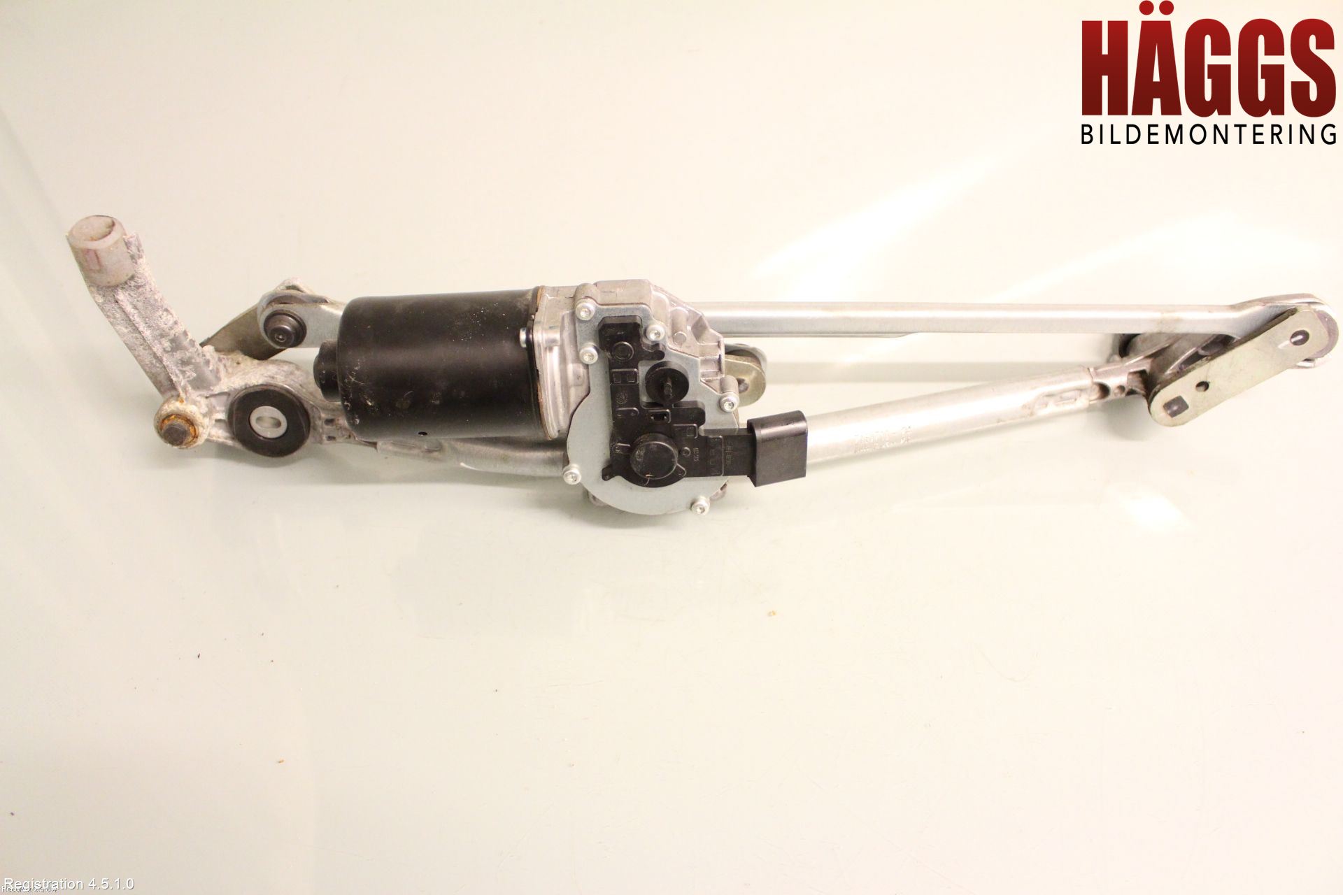 BMW 3 E90/91 SED/TOU 05-12 Torkarmotor Vindruta