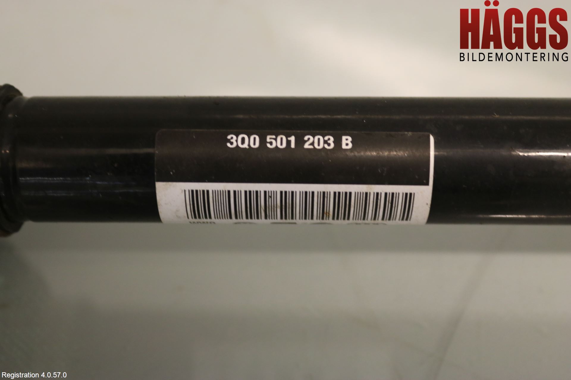 Volkswagen VW TIGUAN 16-24 Drivaxel Bak Vänster
