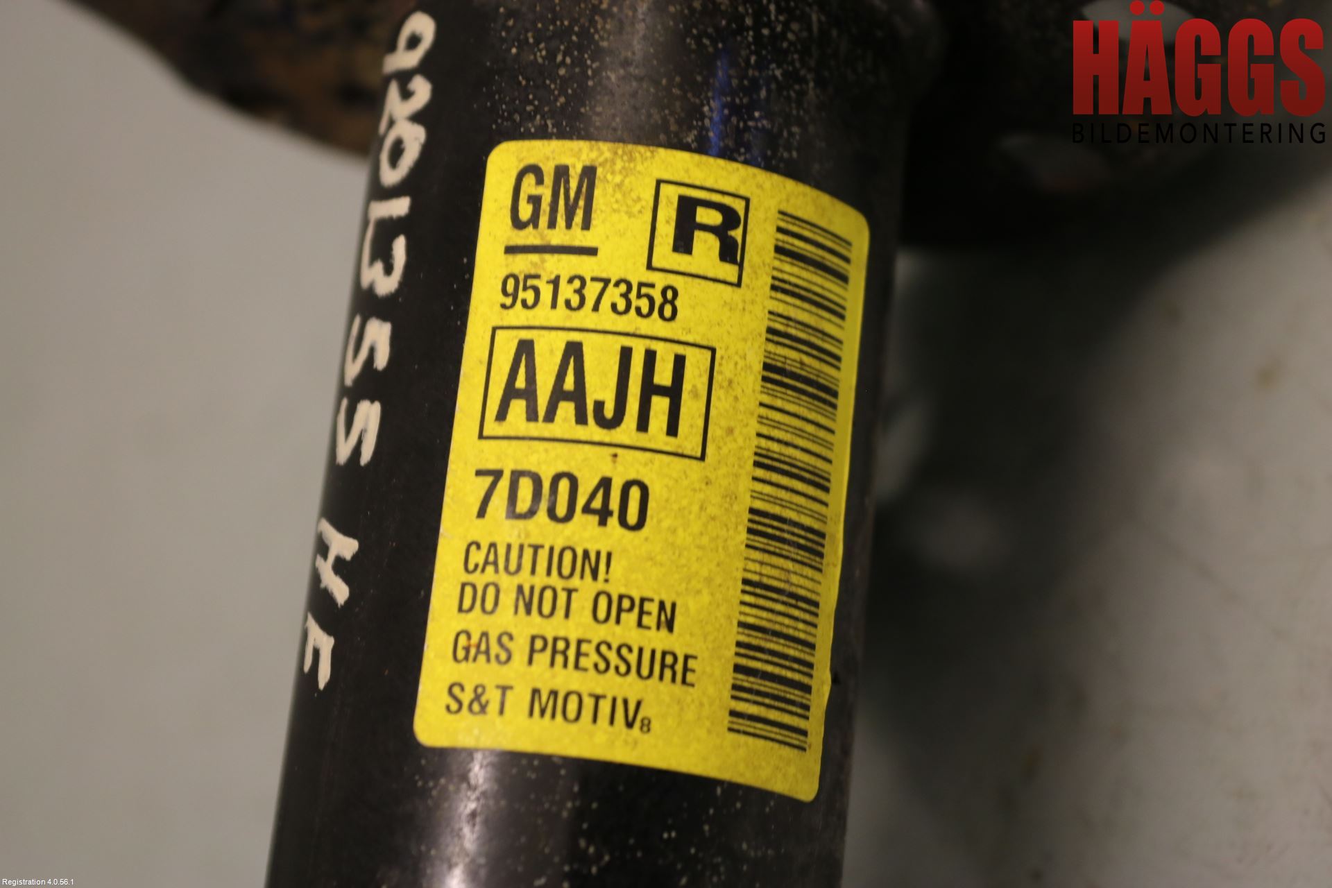 Opel MOKKA 13-20 Fjäderben Fram Höger