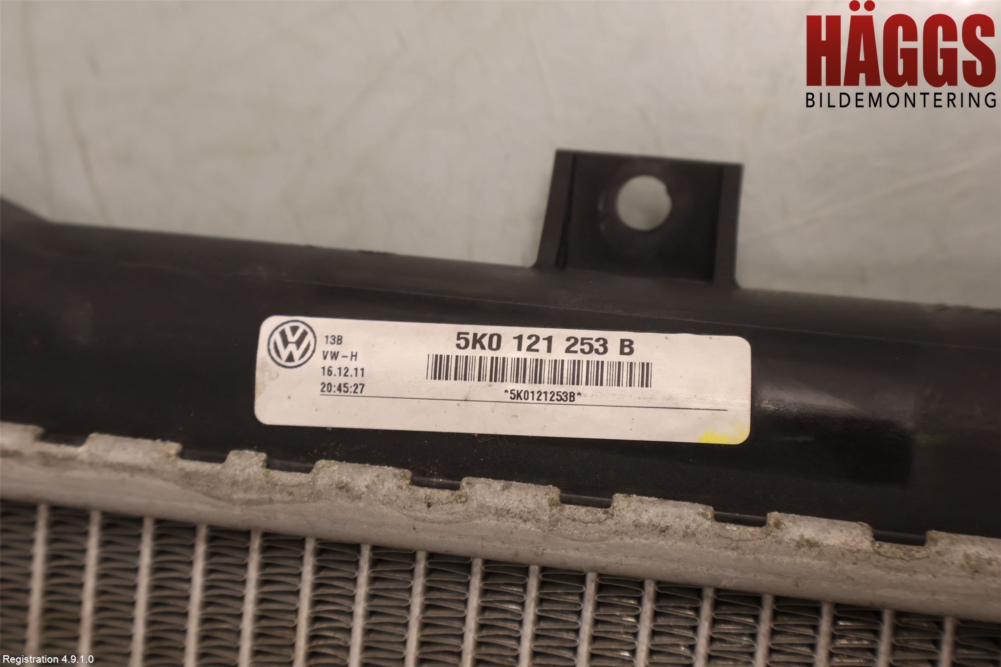 Volkswagen VW PASSAT 11-14 Kylare Aut