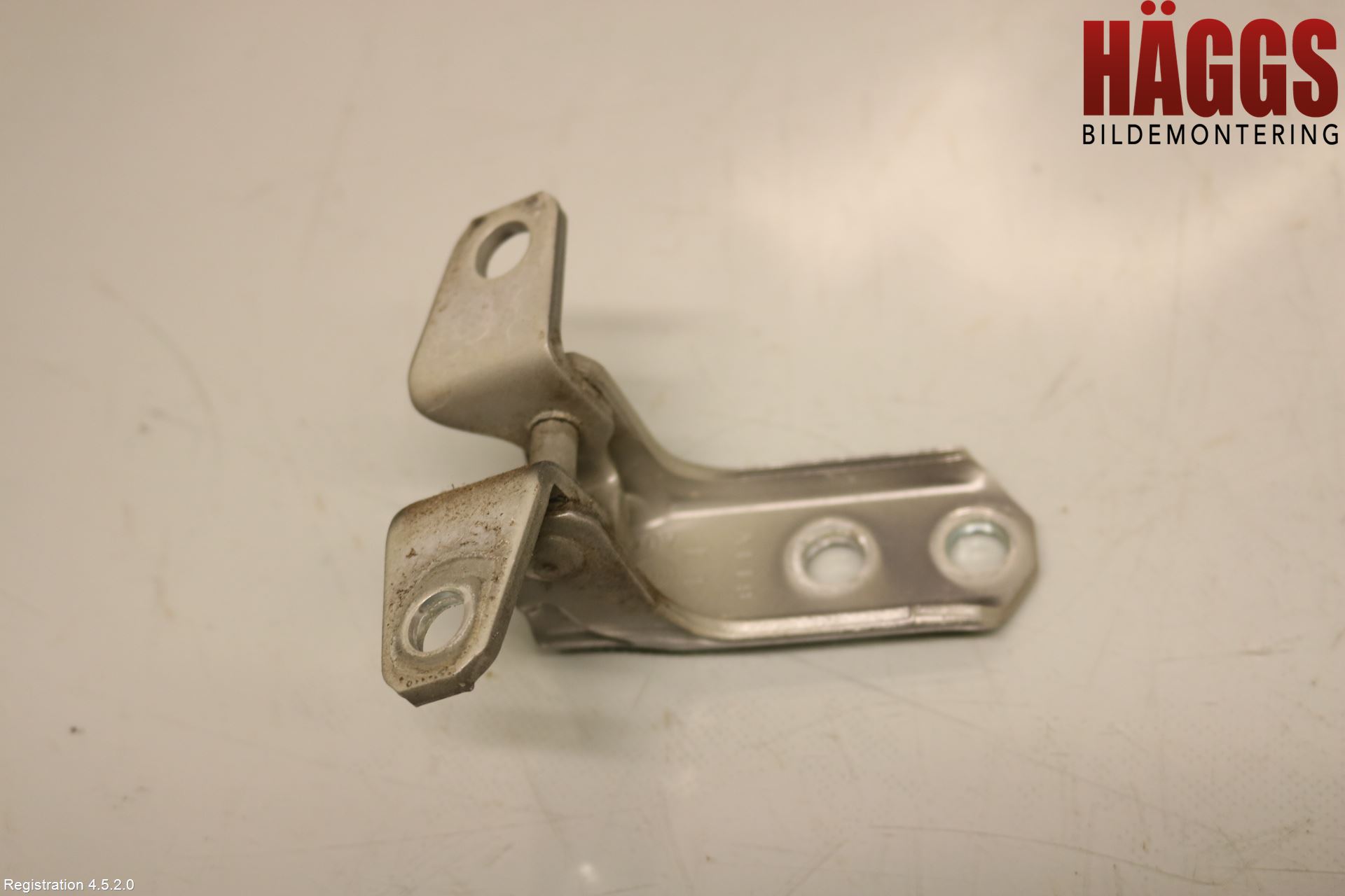 Mitsubishi OUTLANDER 13-21 Dörrgångjärn