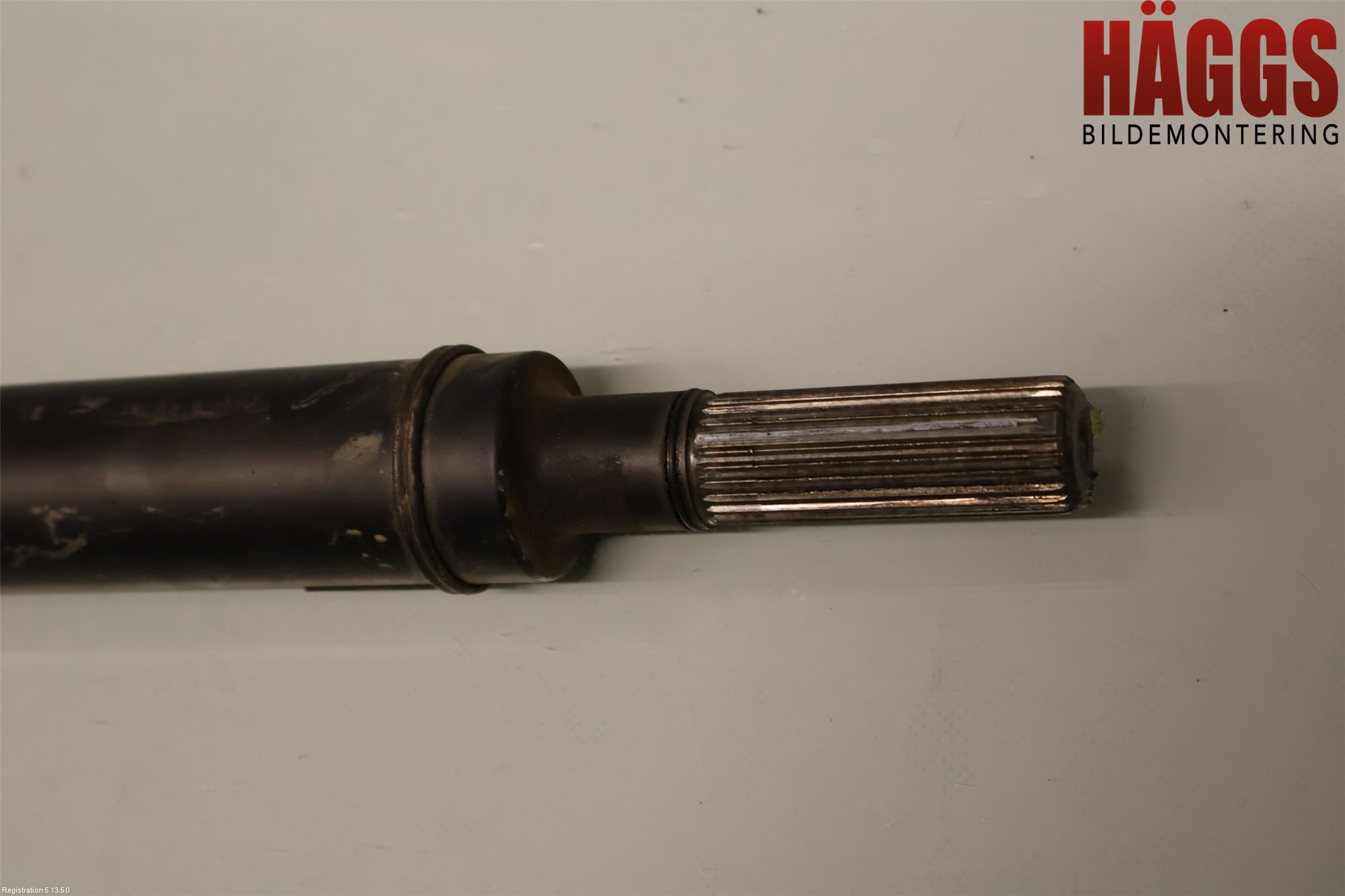 BMW 5 G30/G31/F90 17-23 Mellanaxel Främre
