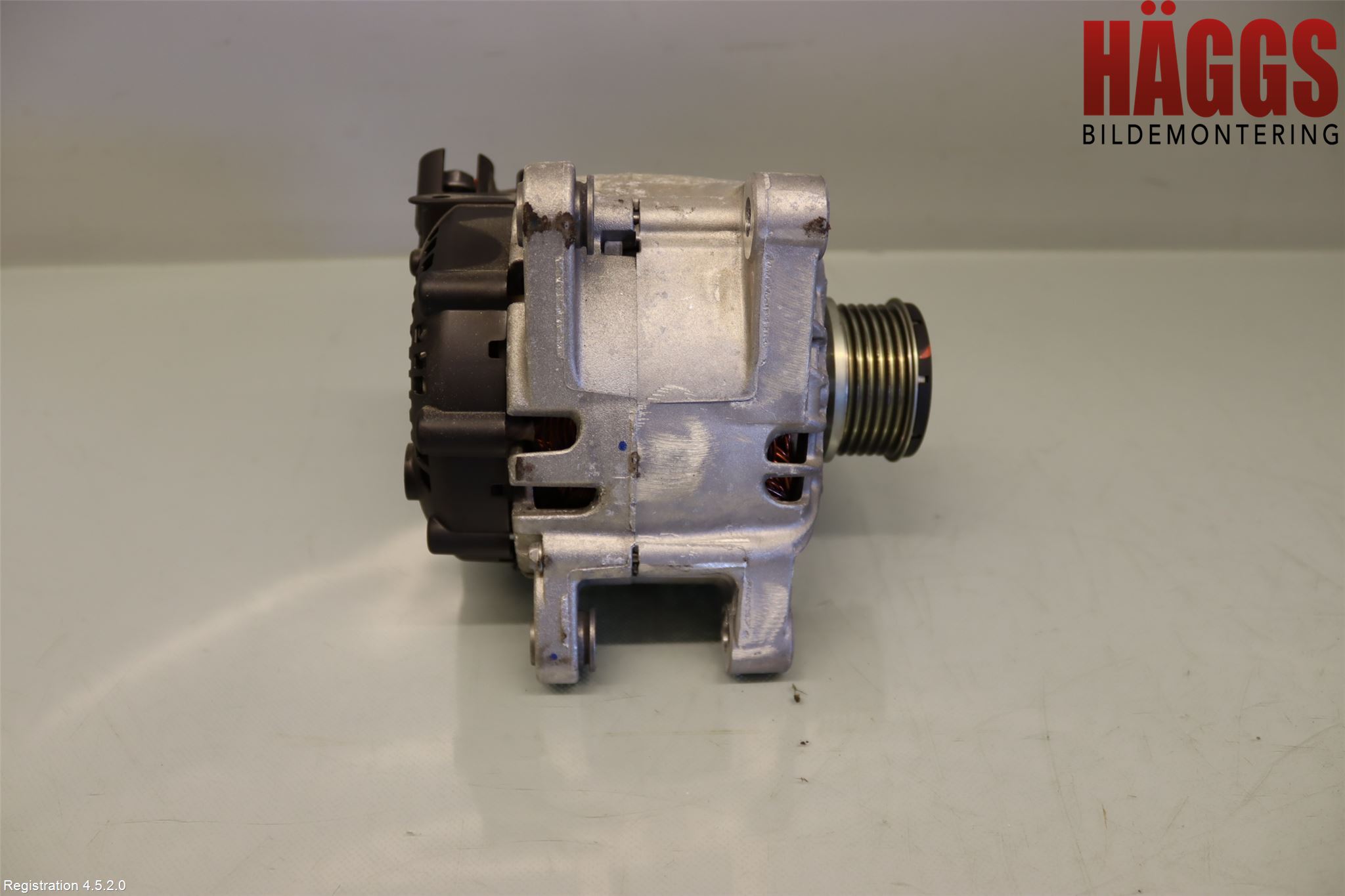 Peugeot 408 22- Generator