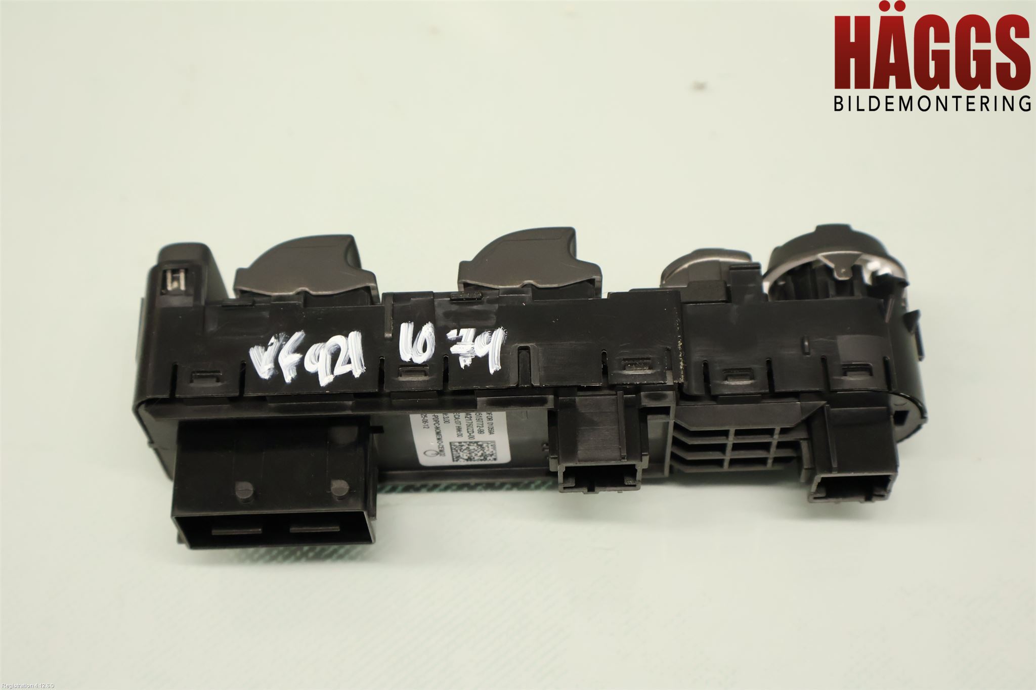 Peugeot 2008/E-2008 20- Strömställare Elhiss