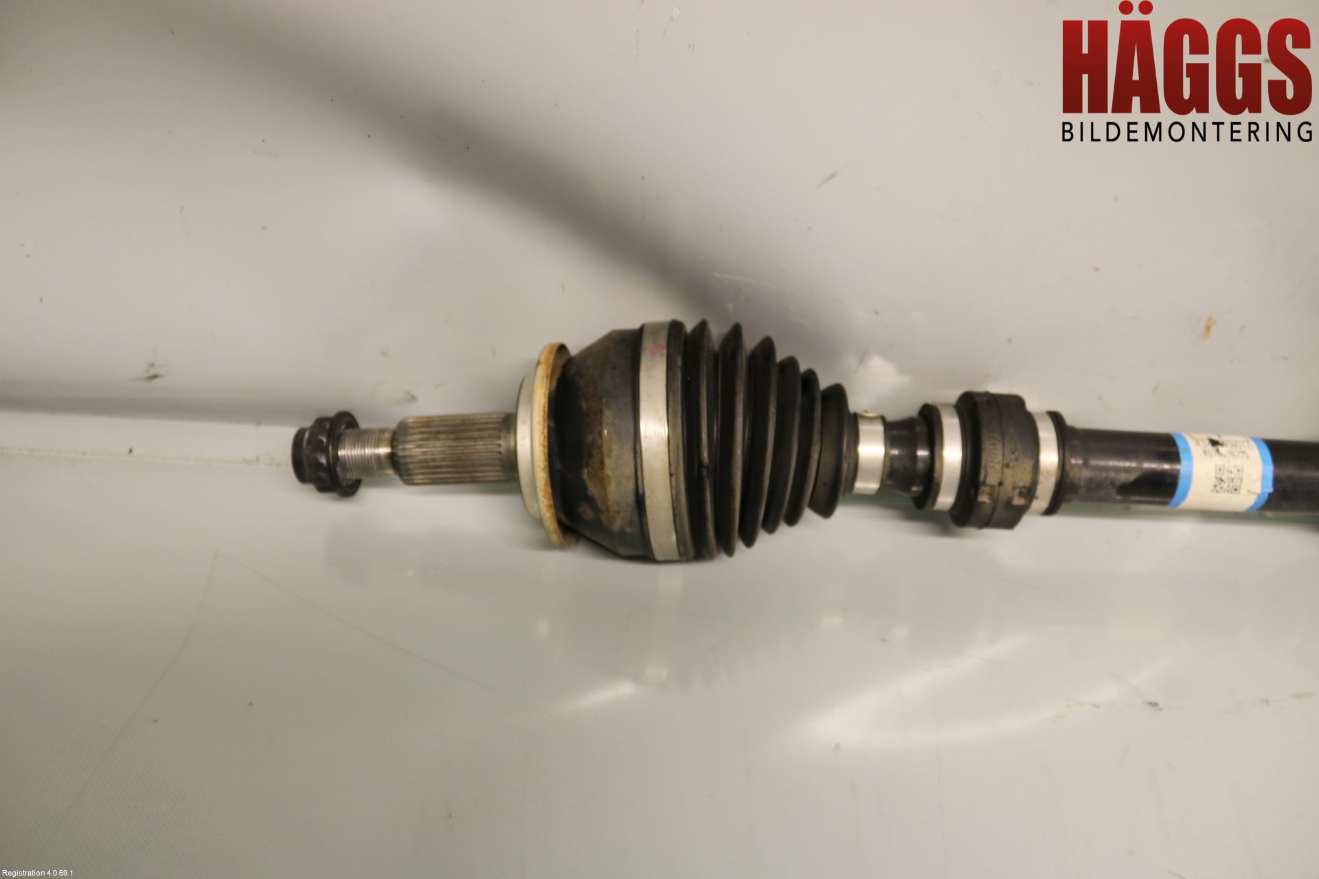 Lexus NX 300h 15-21 Drivaxel Fram Höger