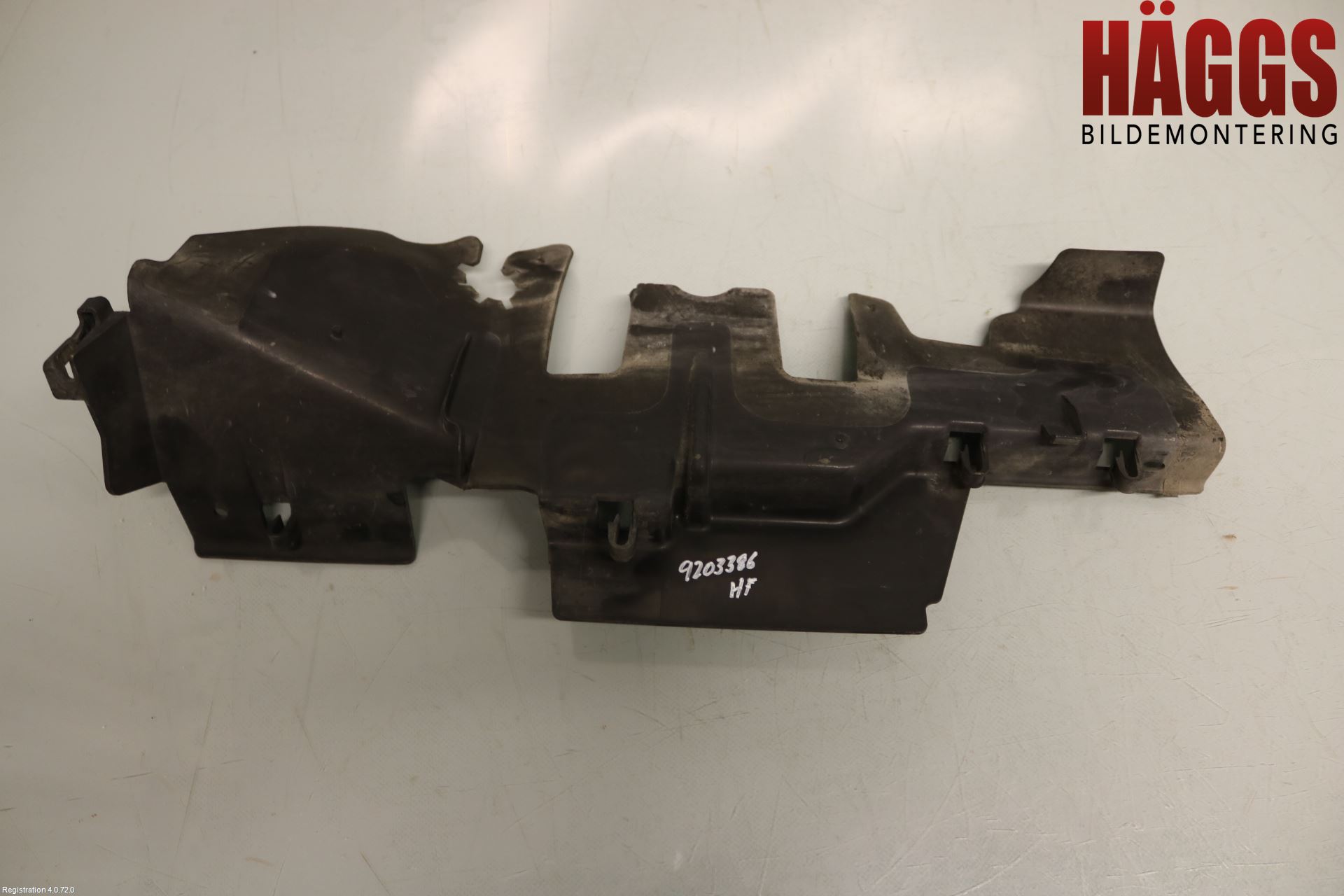 Volkswagen VW PASSAT 05-11 Deflektor Plåt-Plast Kylning