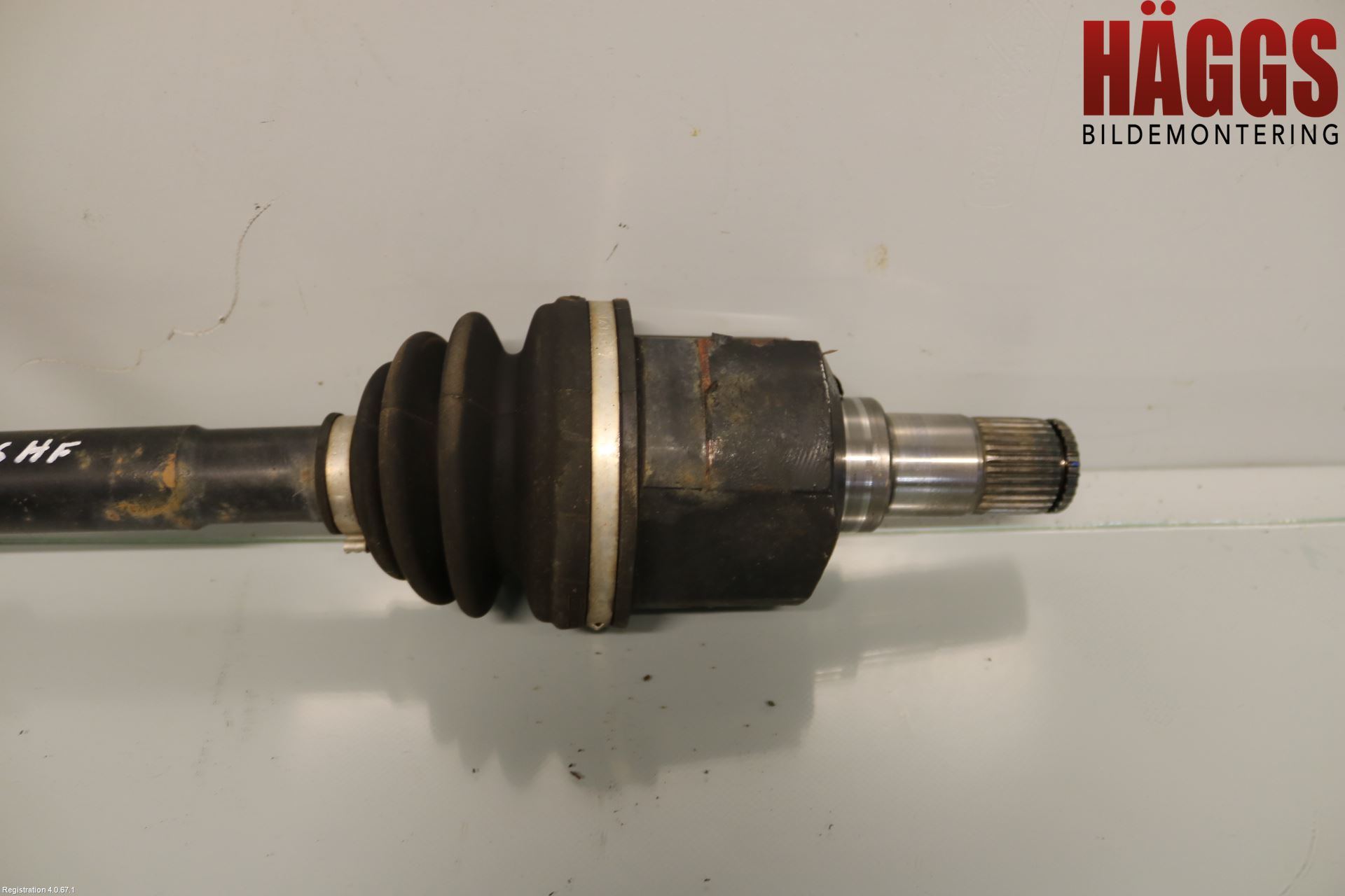 Hyundai i40 08-15 Drivaxel Fram Höger