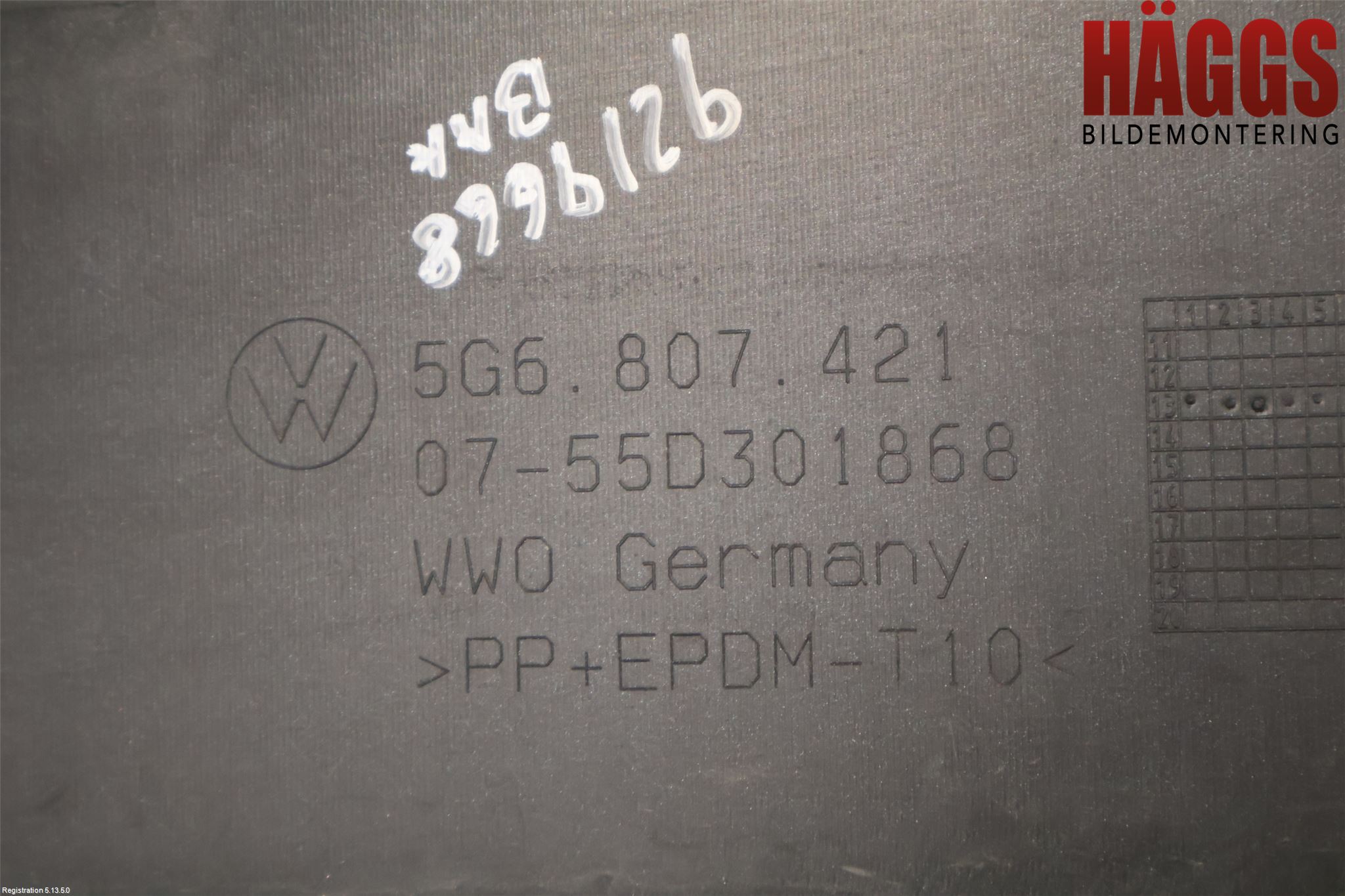 Volkswagen VW GOLF / E-GOLF VII 13-20 Stötfångarbeklädnad Bak