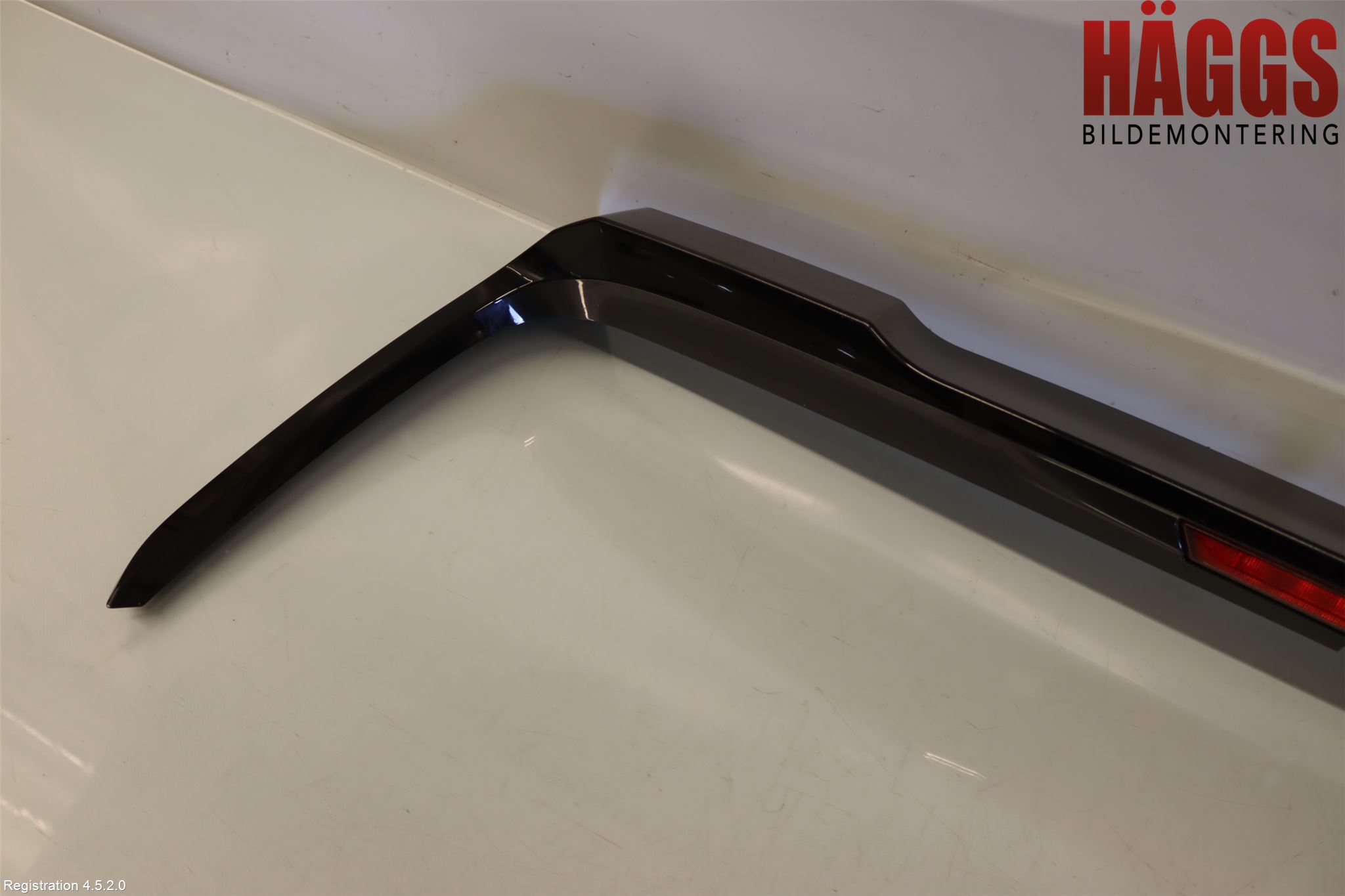 Lexus NX 300h 15-21 Spoiler Baklucka