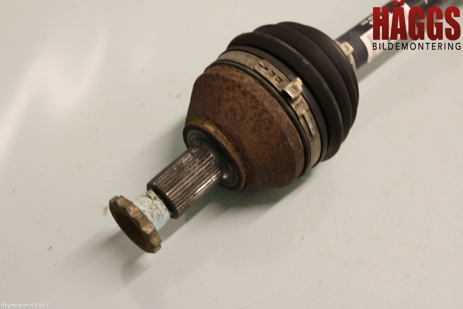 Skoda FABIA 07-14 Drivaxel Fram Vänster