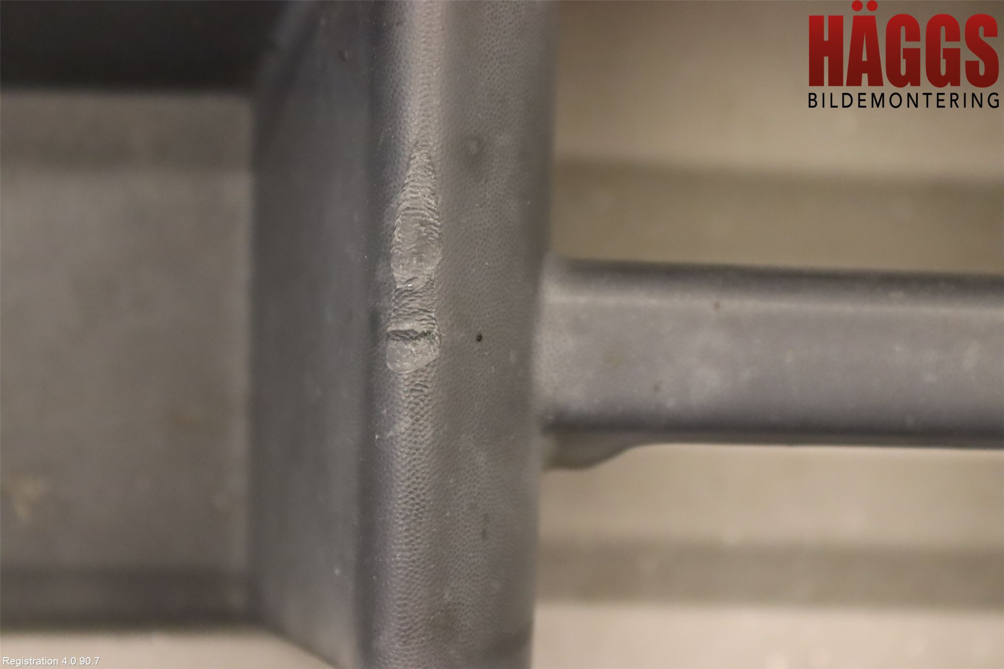 Ford TRANSIT    06-13 Stötfångardel Fram Mitt