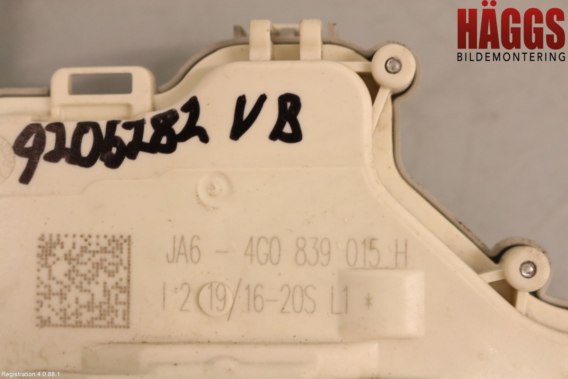 Audi A4/S4 B9 16-19 Låskista-Dörrlås