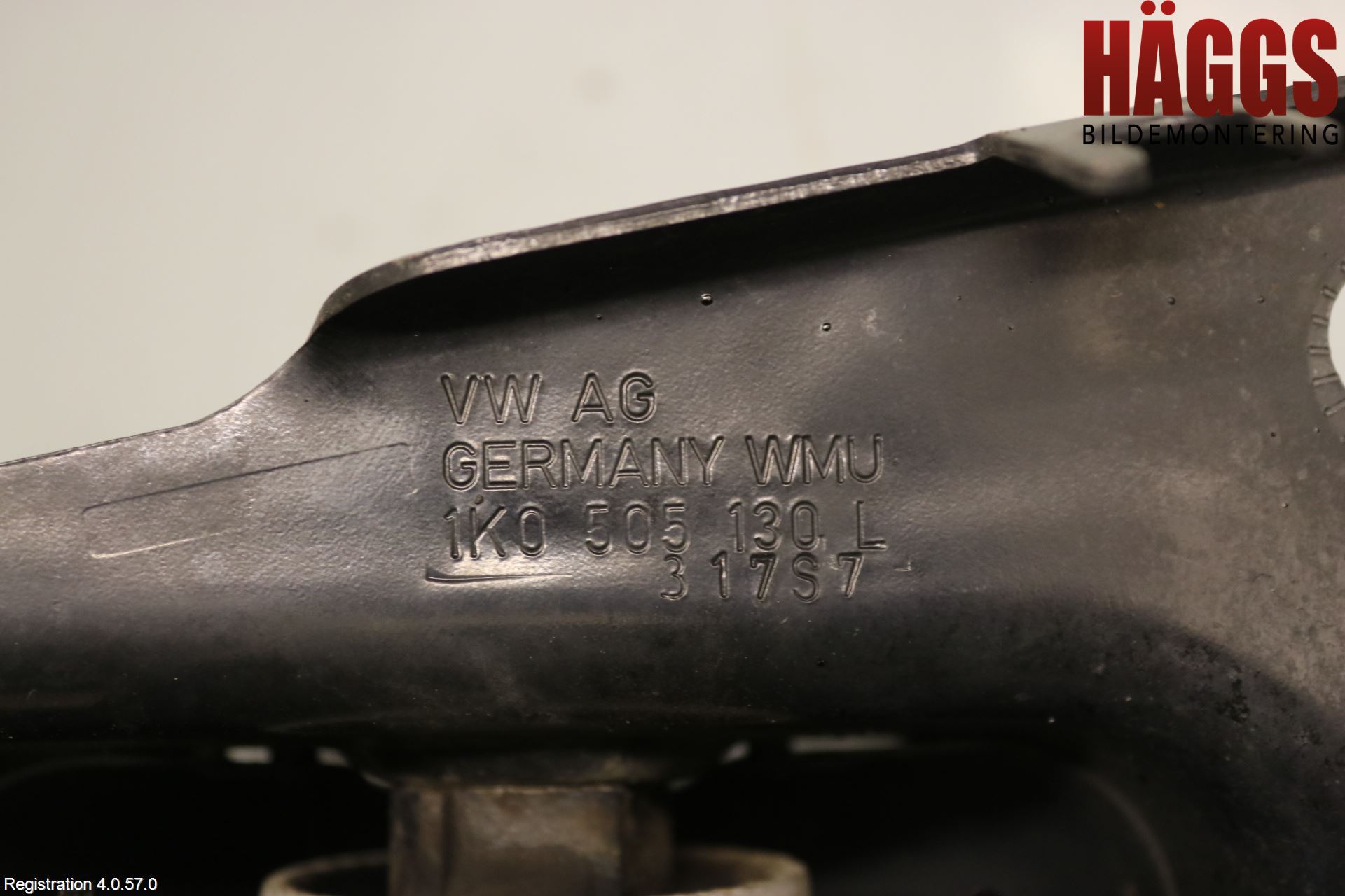 Volkswagen VW TIGUAN 16-24 Bärarm Bak Höger