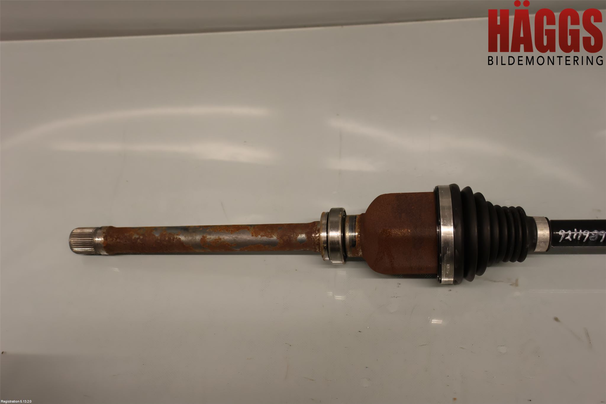 Peugeot 2008/E-2008 20- Drivaxel Fram Höger