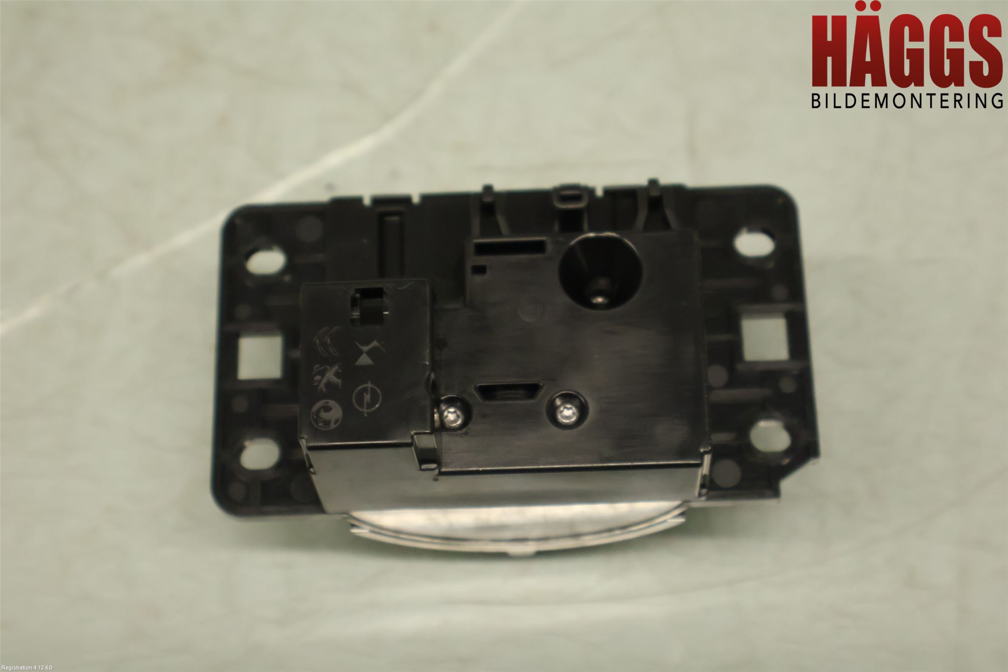 Citroen C4/E-C4 C4X/E-C4X III 21- Strömställare Växellåda