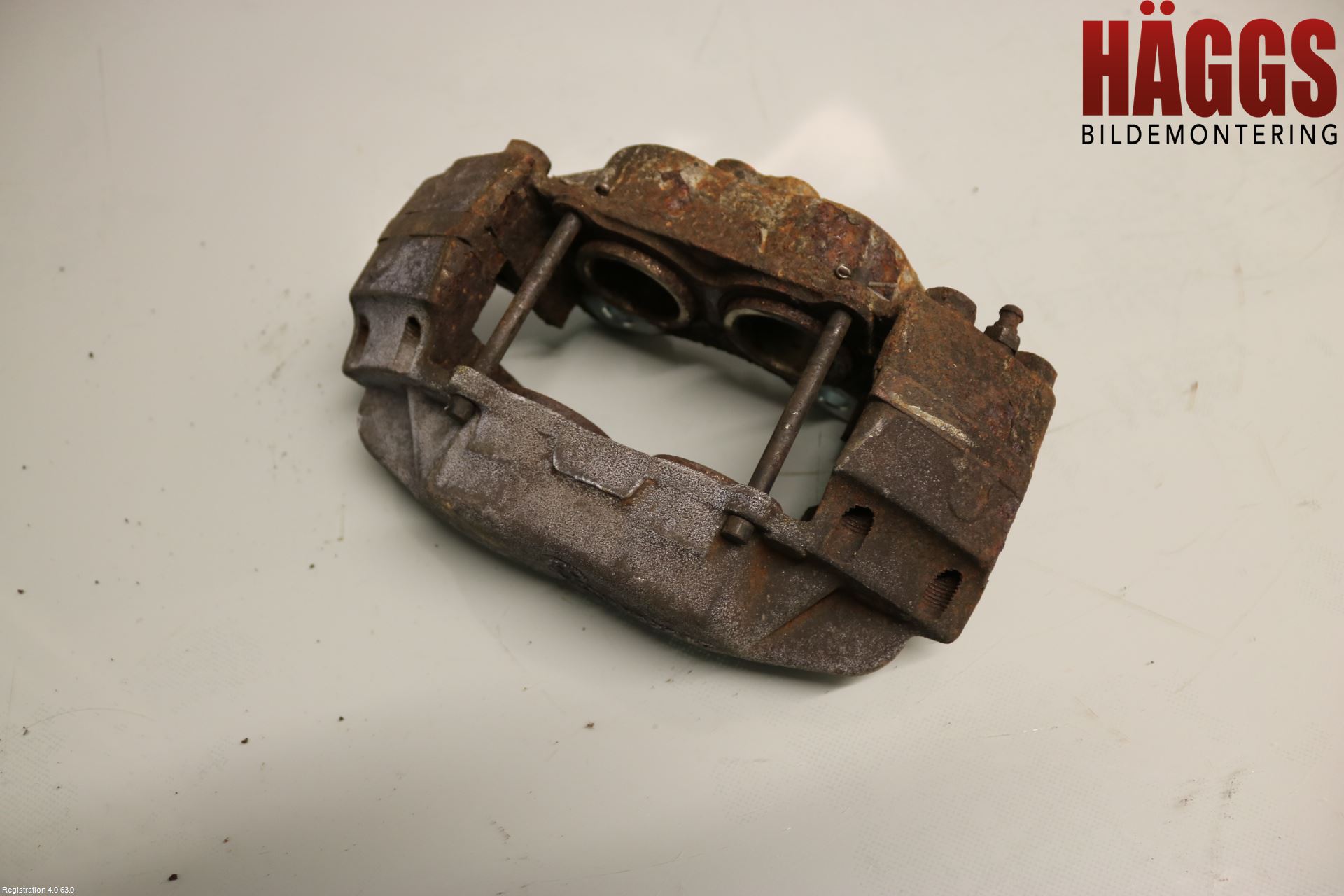 Landrover DEFENDER (L316) 07-16 Bromsok Fram Höger