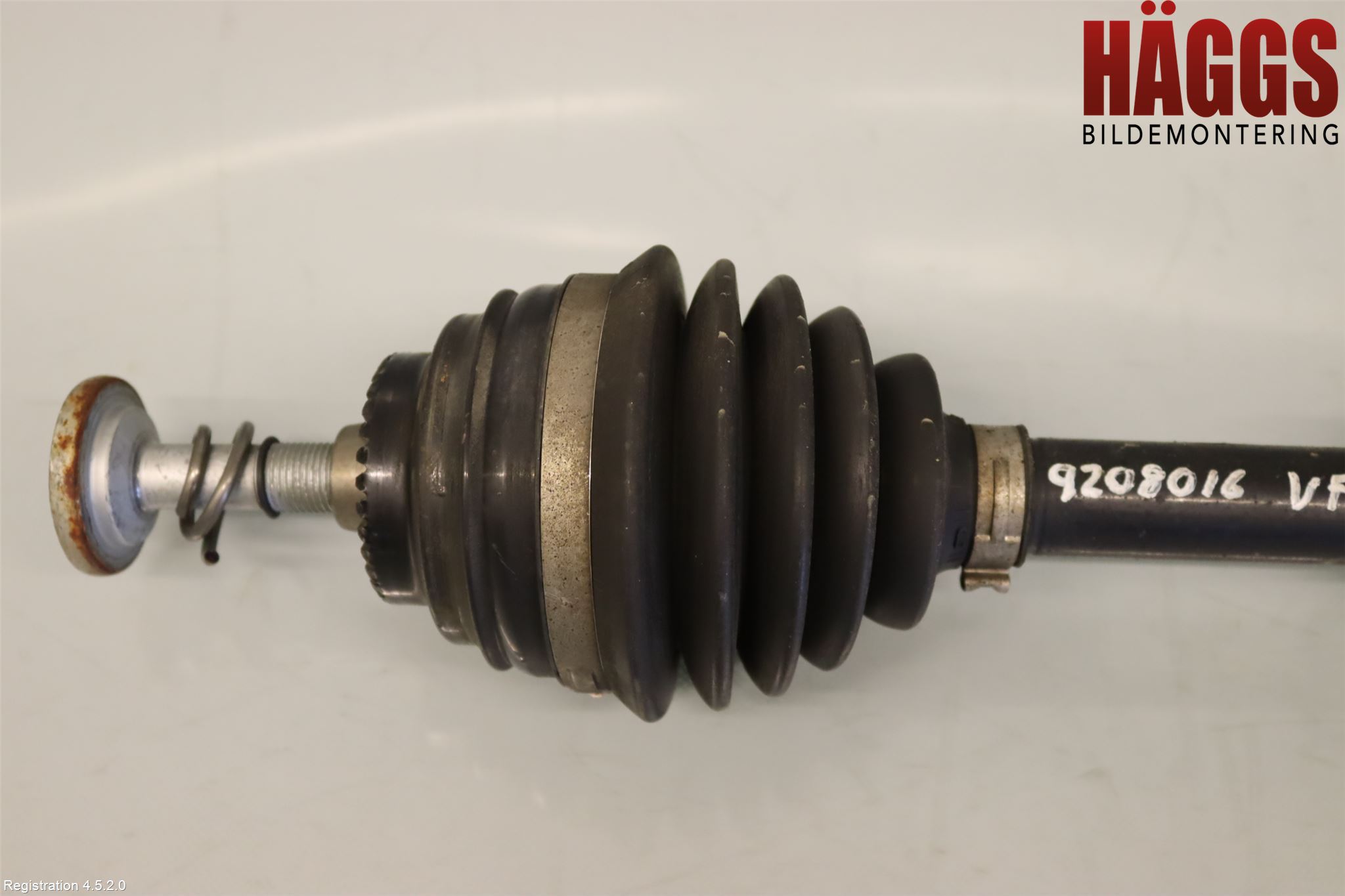 BMW X1 E84 10-15 Drivaxel Fram Vänster