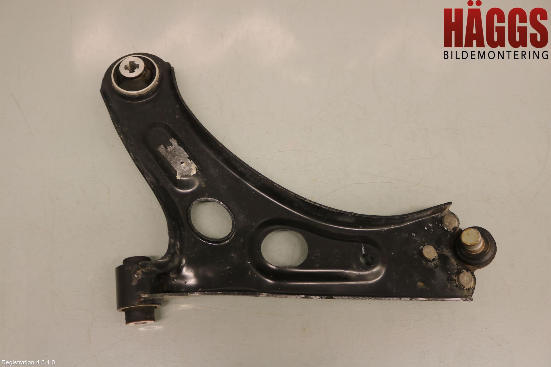 Peugeot 208/E-208 20- Bärarm Fram Undre Vä